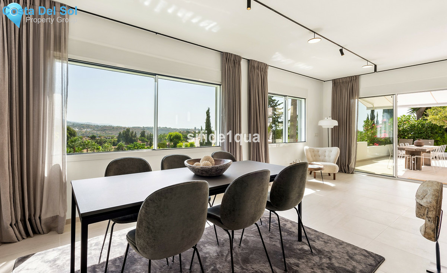 Townhouse in Nueva Andalucía-1499615