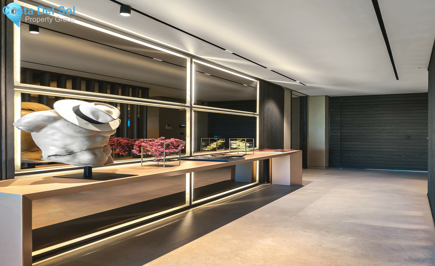 Townhouse in Nueva Andalucía-1525528