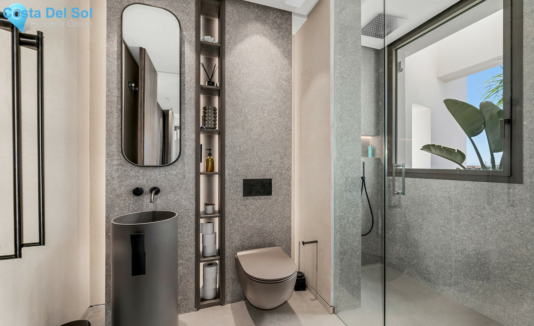 Townhouse in Nueva Andalucía-1525531