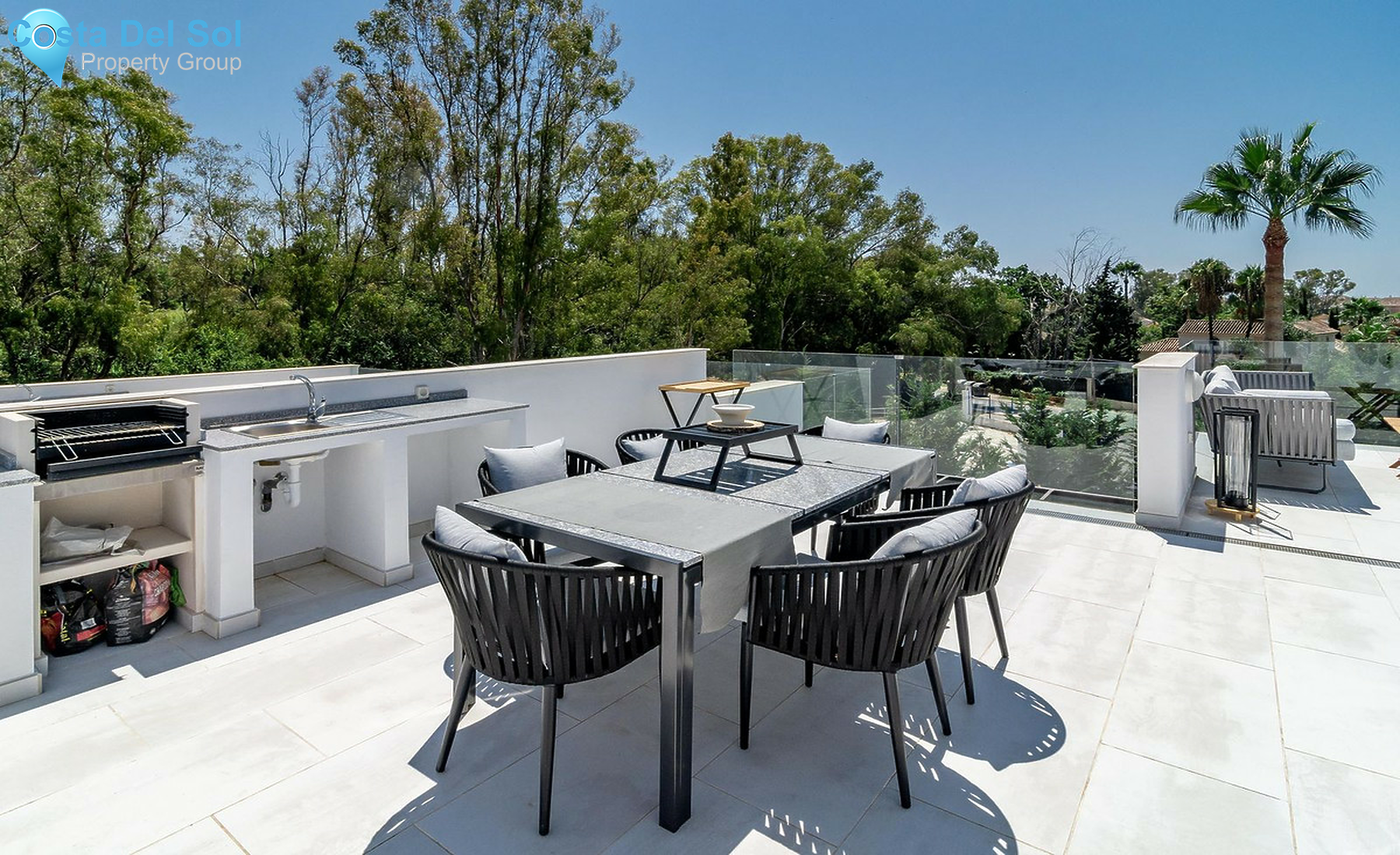 Townhouse in Nueva Andalucía-1525889