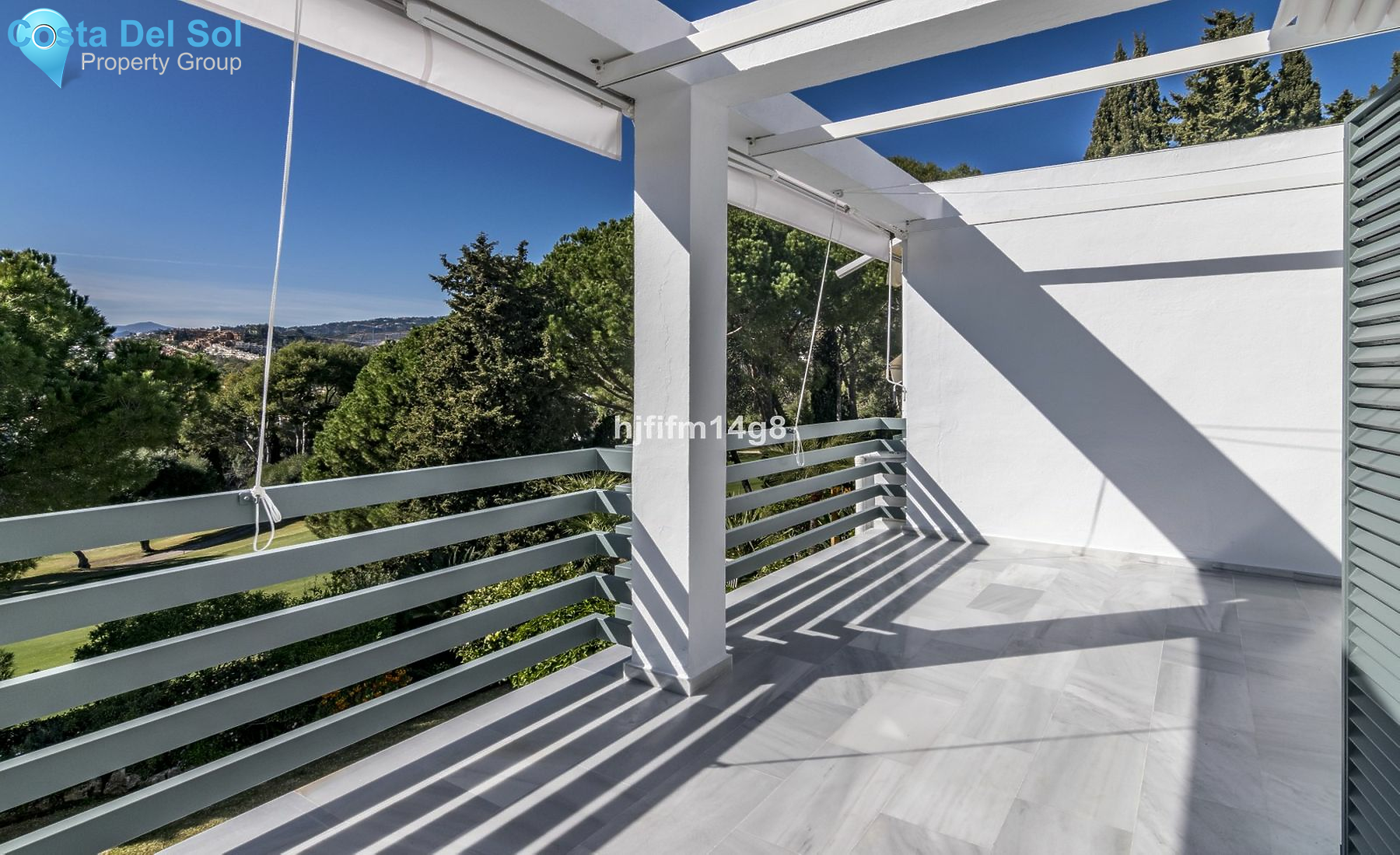 Townhouse in Nueva Andalucía-1162301