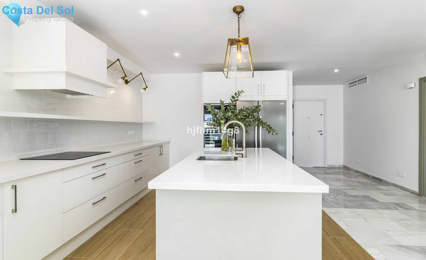 Townhouse in Nueva Andalucía-1162290