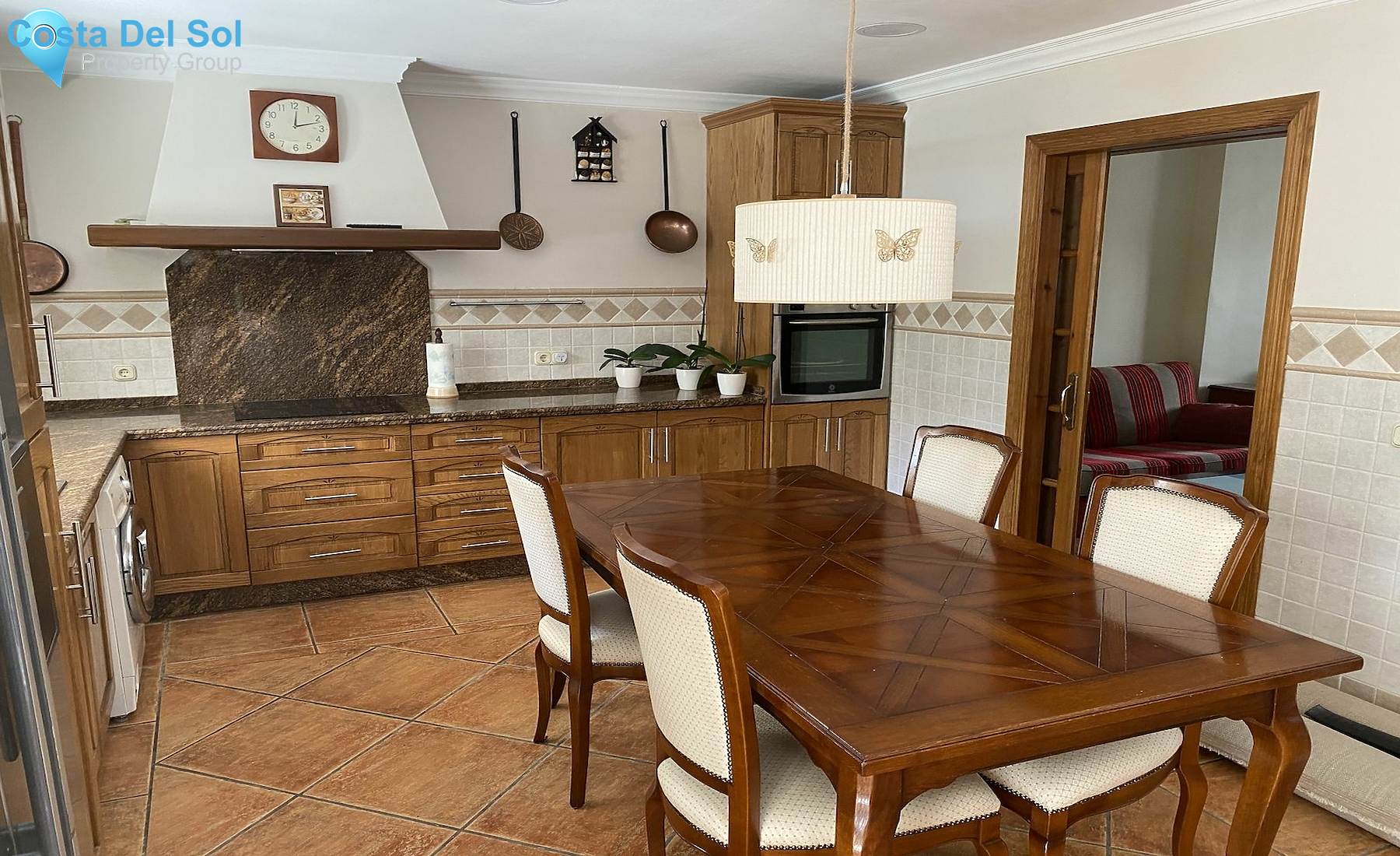 Townhouse in Nueva Andalucía-1165519