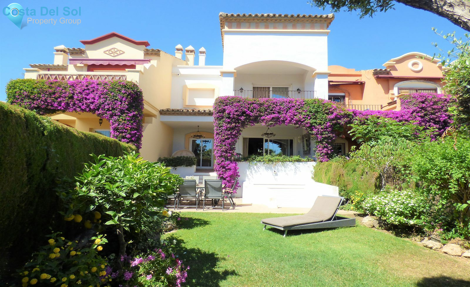 Townhouse in Nueva Andalucía-1429085