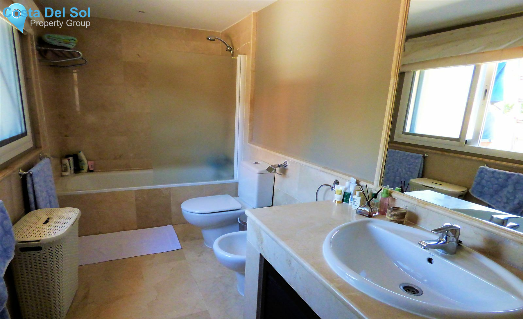 Townhouse in Nueva Andalucía-1429088