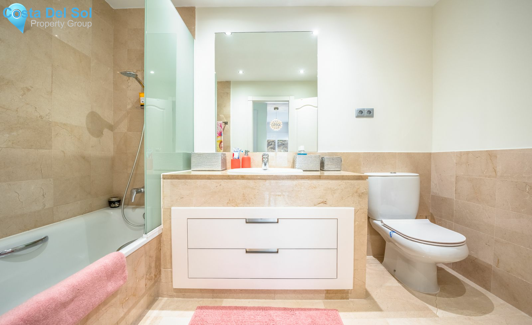 Townhouse in Nueva Andalucía-1481757