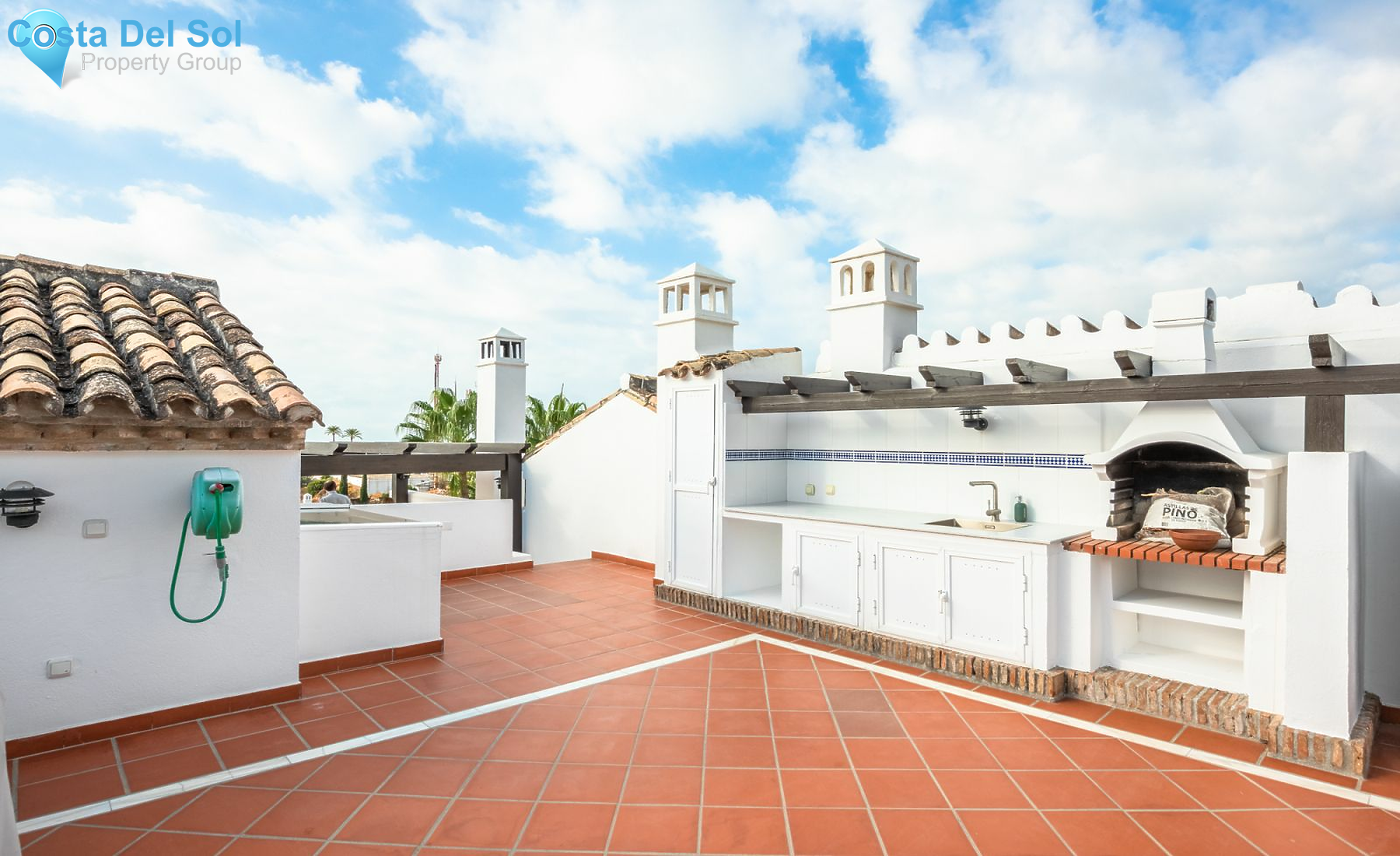 Townhouse in Nueva Andalucía-1481764