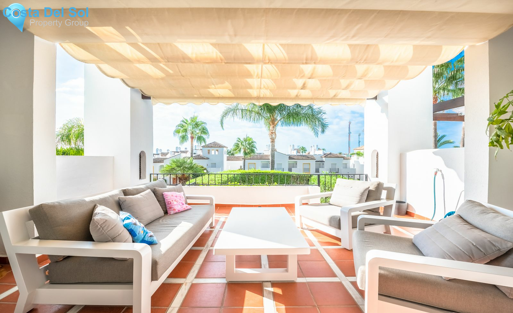 Townhouse in Nueva Andalucía-1481750