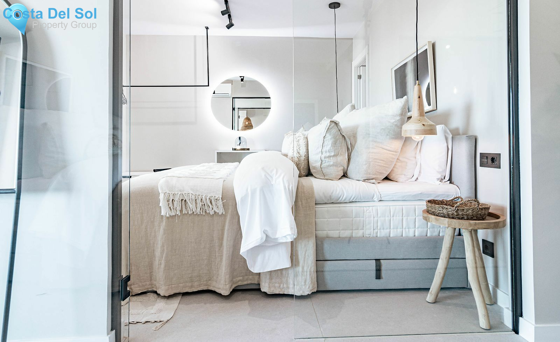 Townhouse in Nueva Andalucía-1485518