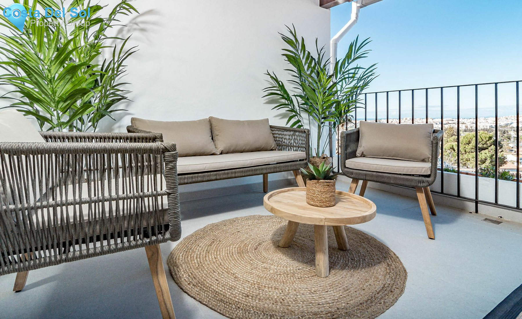 Townhouse in Nueva Andalucía-1485510