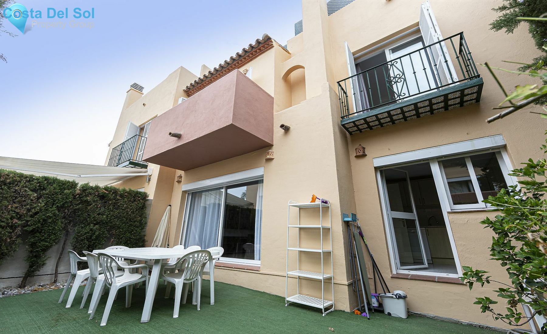 Townhouse in Nueva Andalucía-1488125