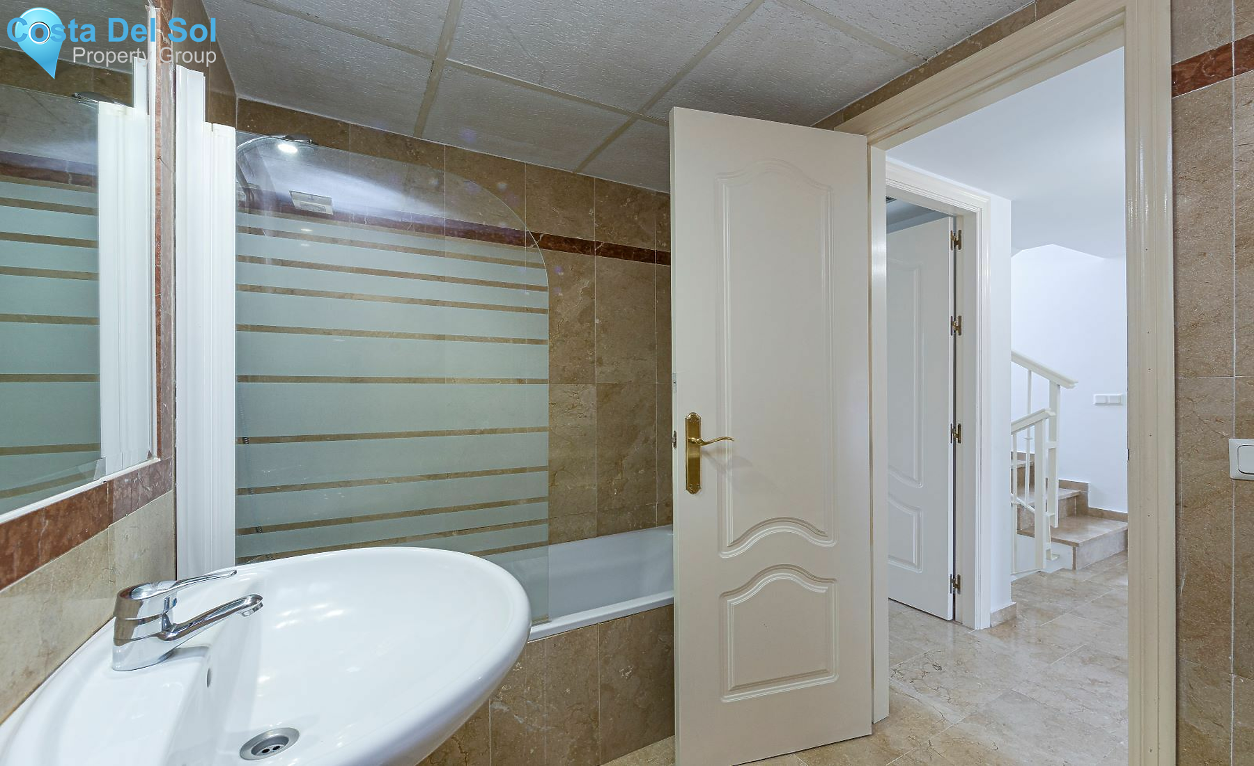 Townhouse in Nueva Andalucía-1488126
