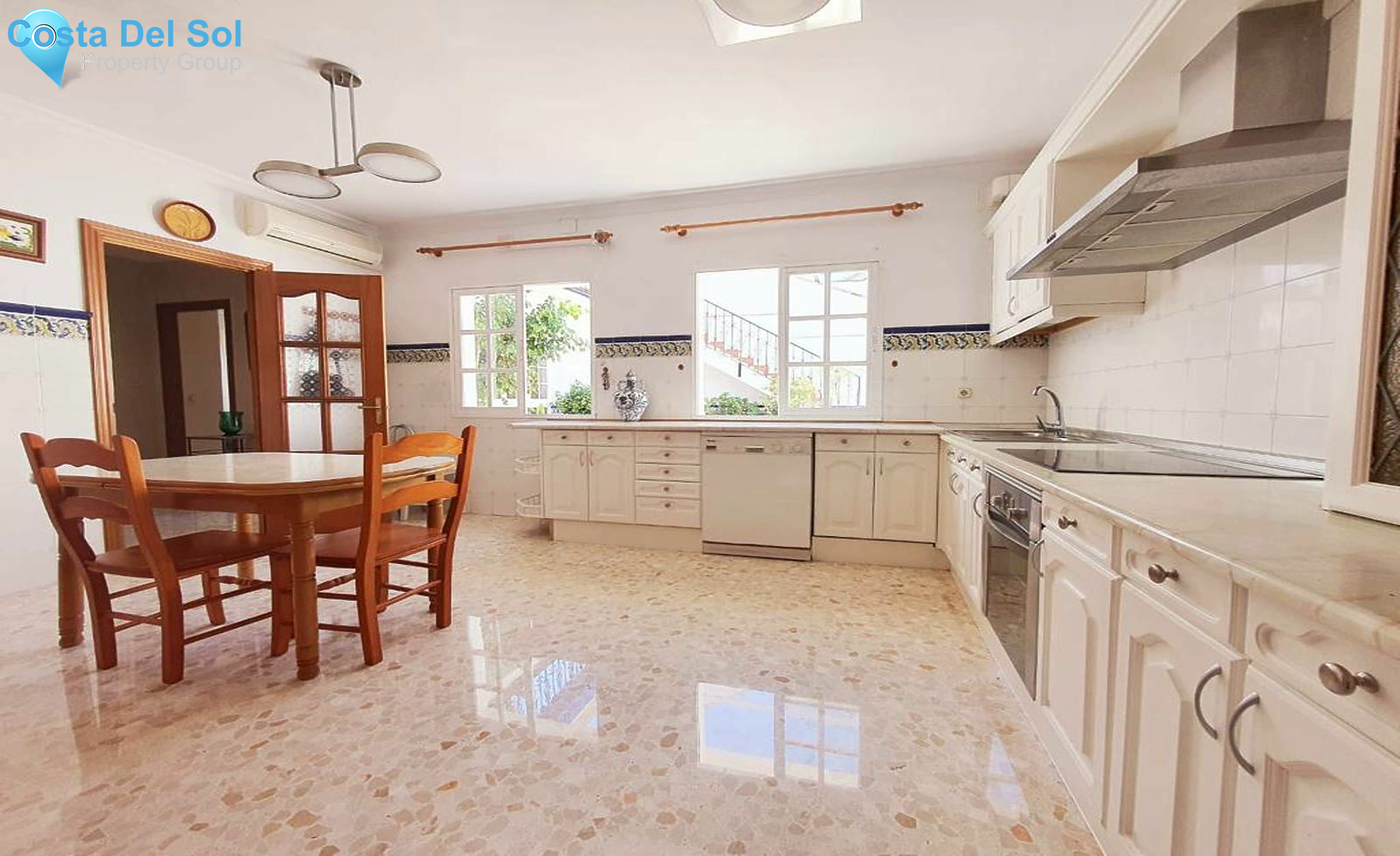 Townhouse in Pizarra-1561532