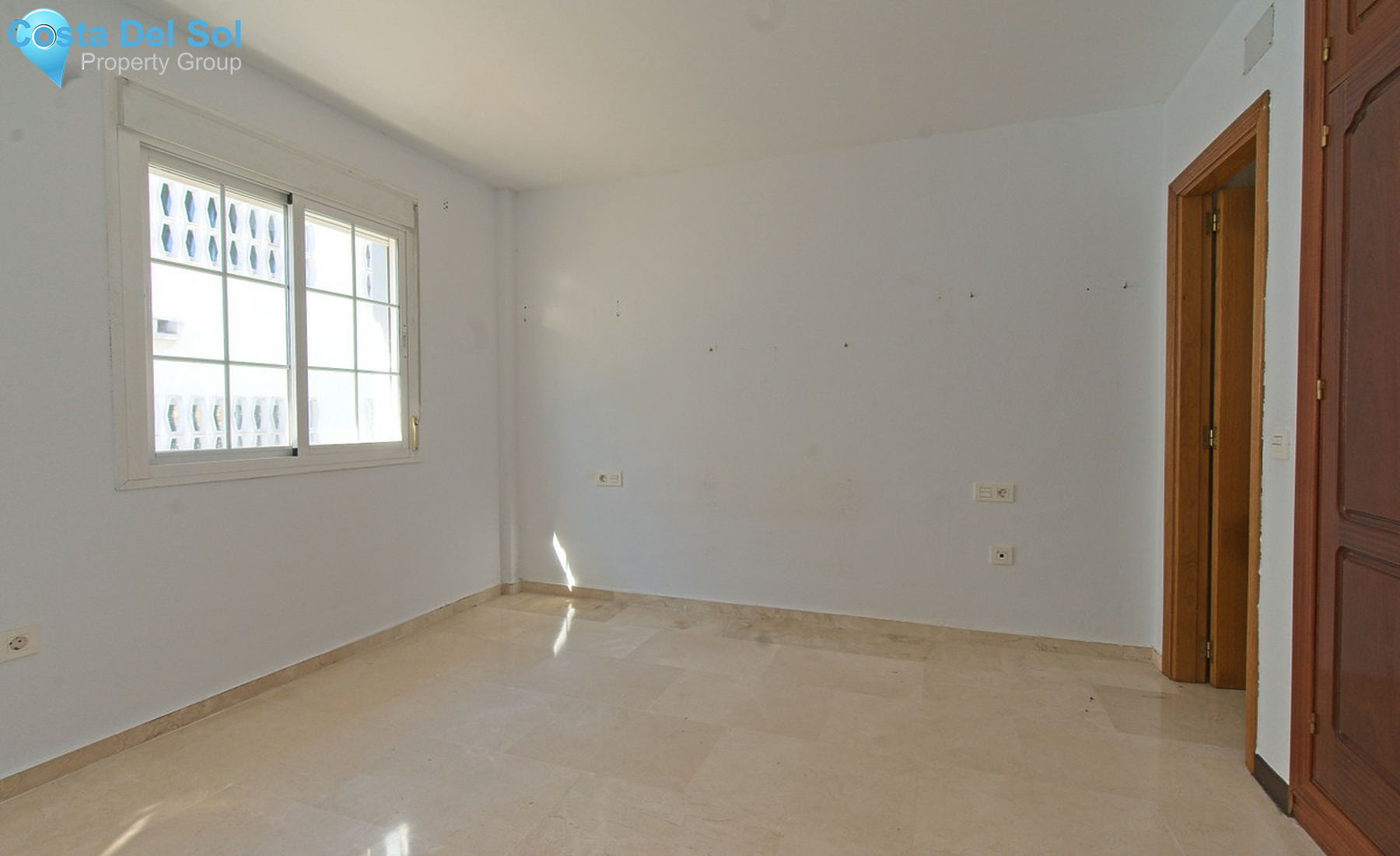 Townhouse in Pueblo Nuevo de Guadiaro-1311147