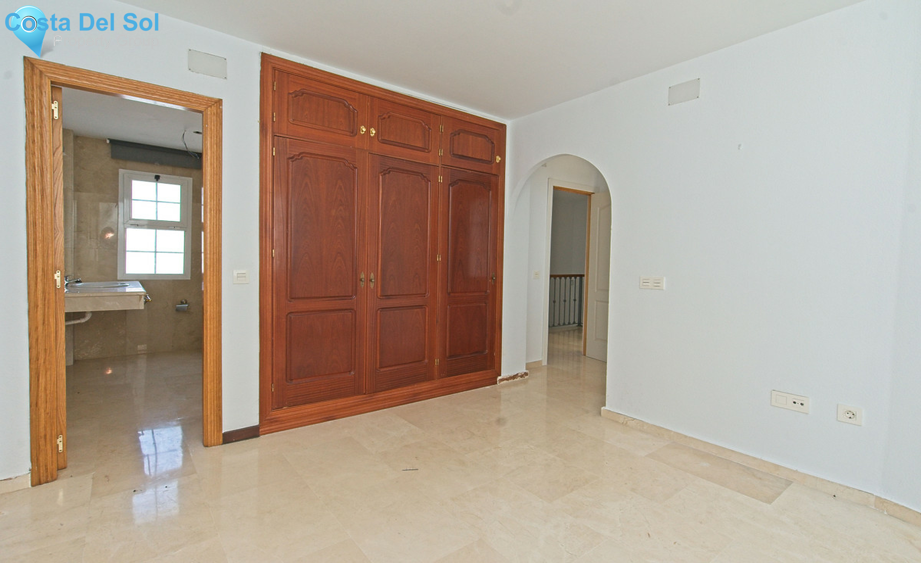 Townhouse in Pueblo Nuevo de Guadiaro-1311148