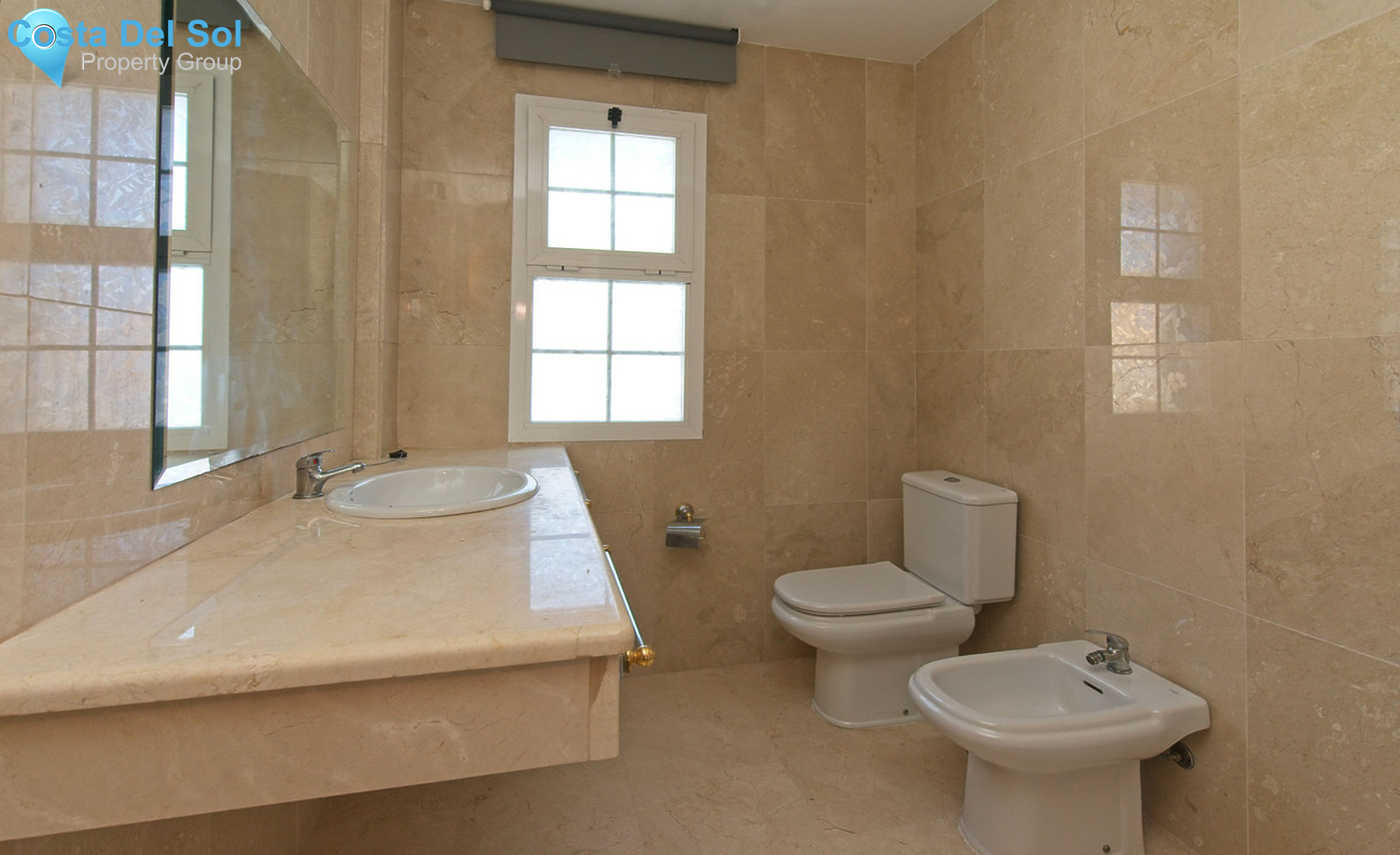 Townhouse in Pueblo Nuevo de Guadiaro-1311149