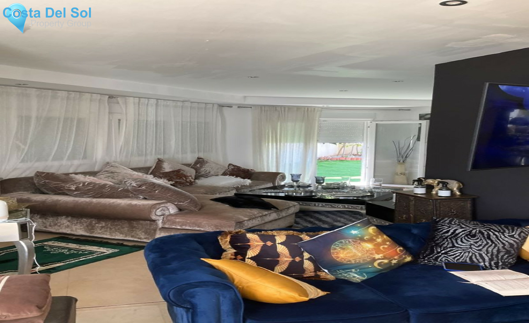 Townhouse in Riviera del Sol-1316063