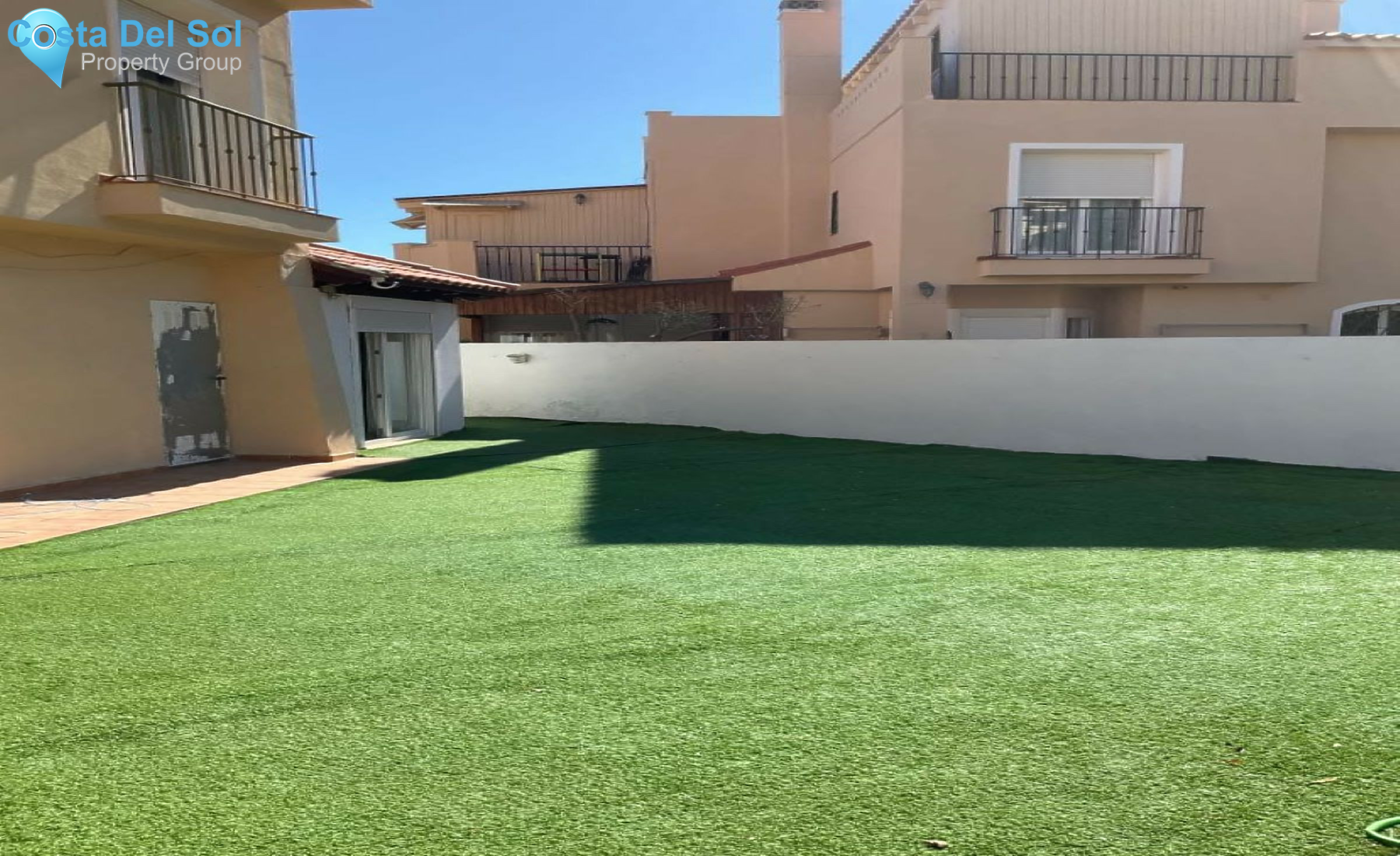 Townhouse in Riviera del Sol-1316064