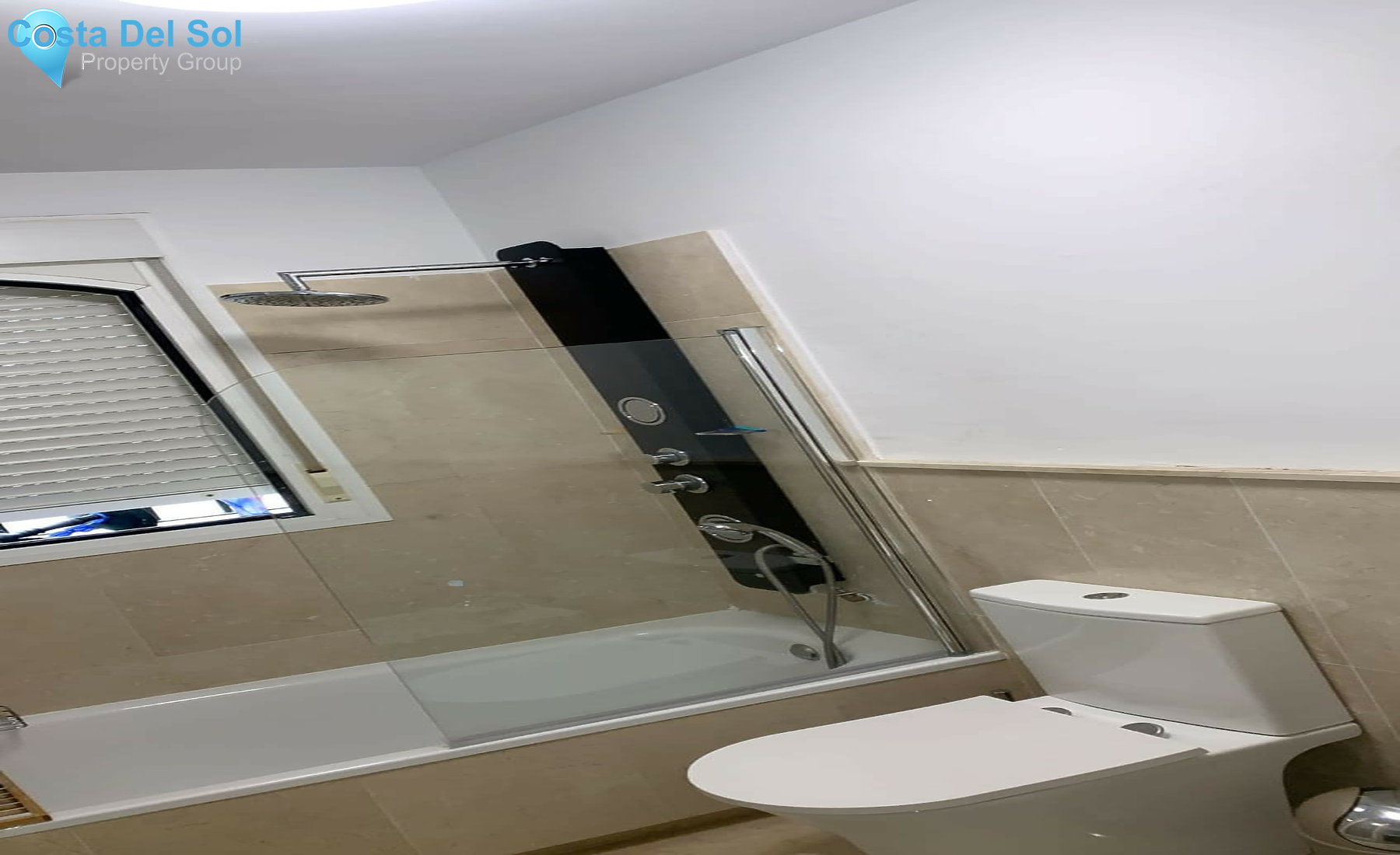 Townhouse in Riviera del Sol-1316065