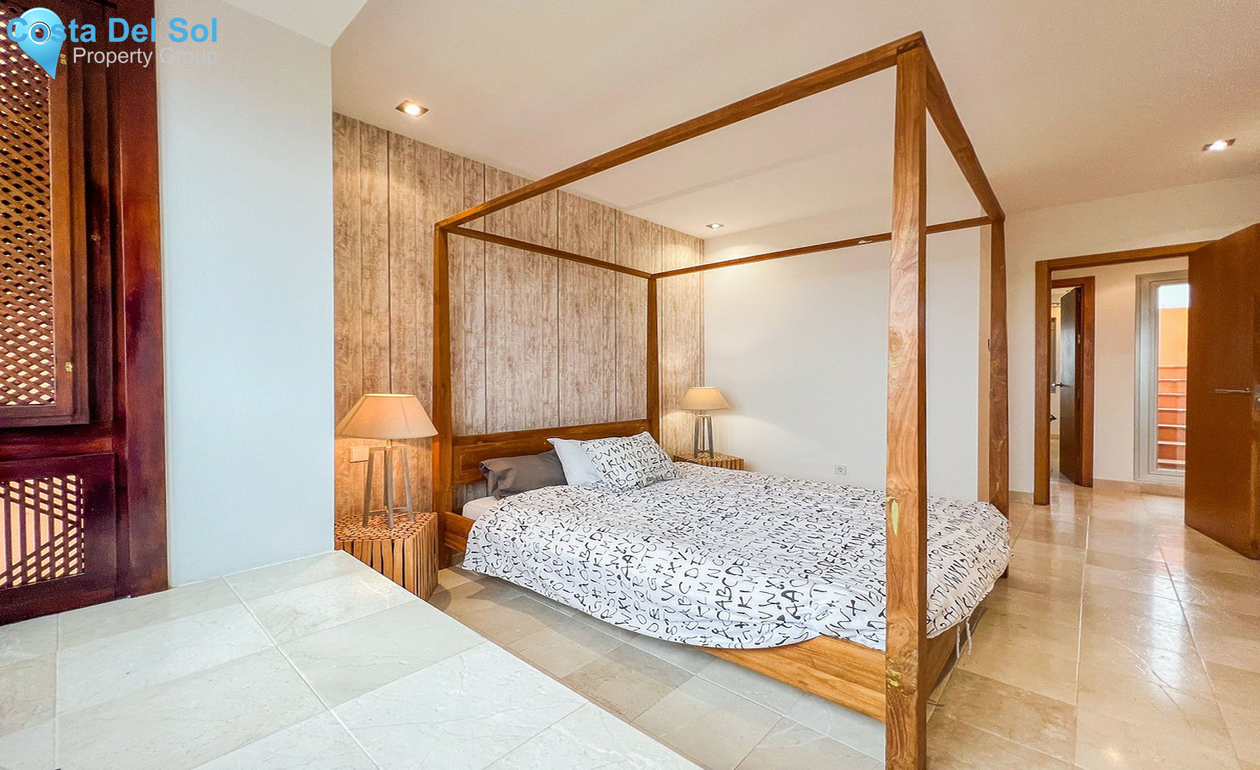 Townhouse in Riviera del Sol-1503528