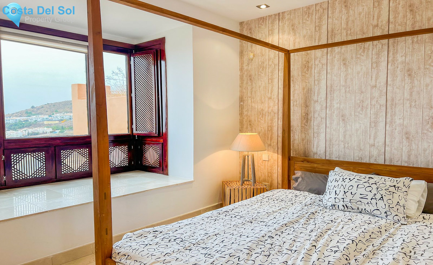 Townhouse in Riviera del Sol-1503530