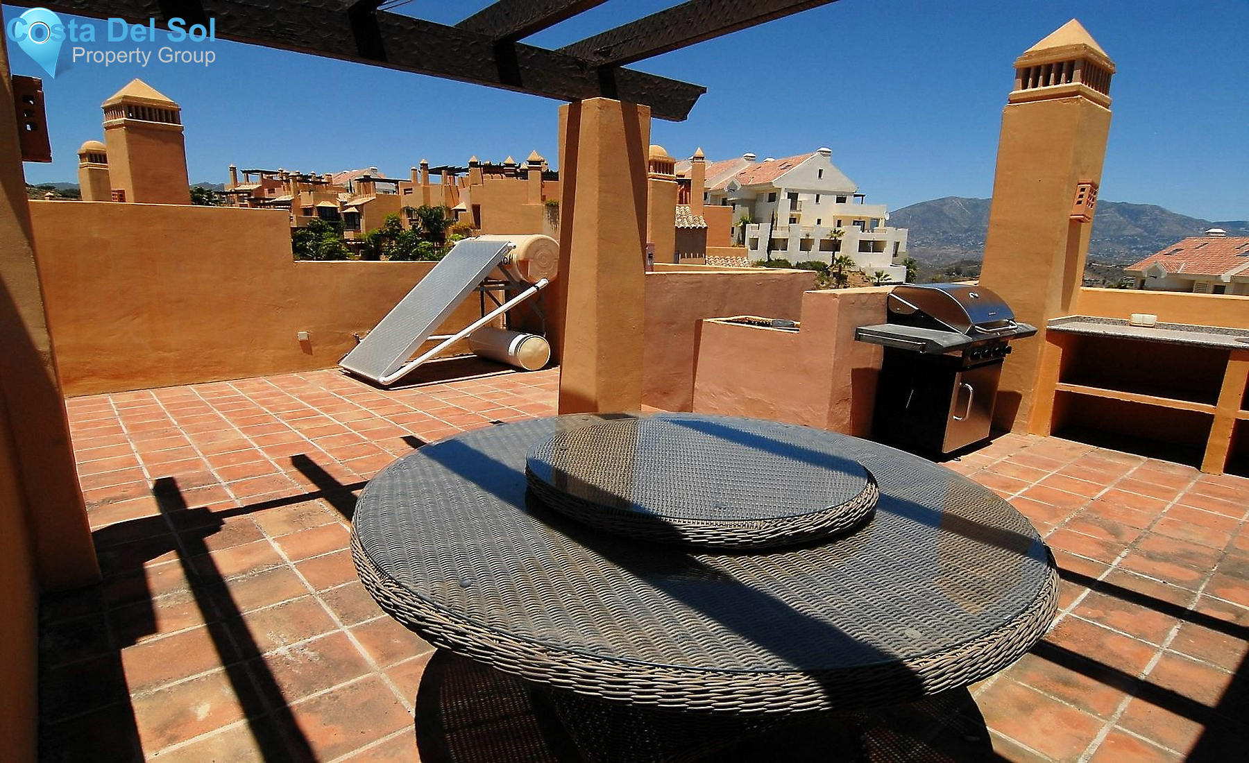 Townhouse in Riviera del Sol-1513655