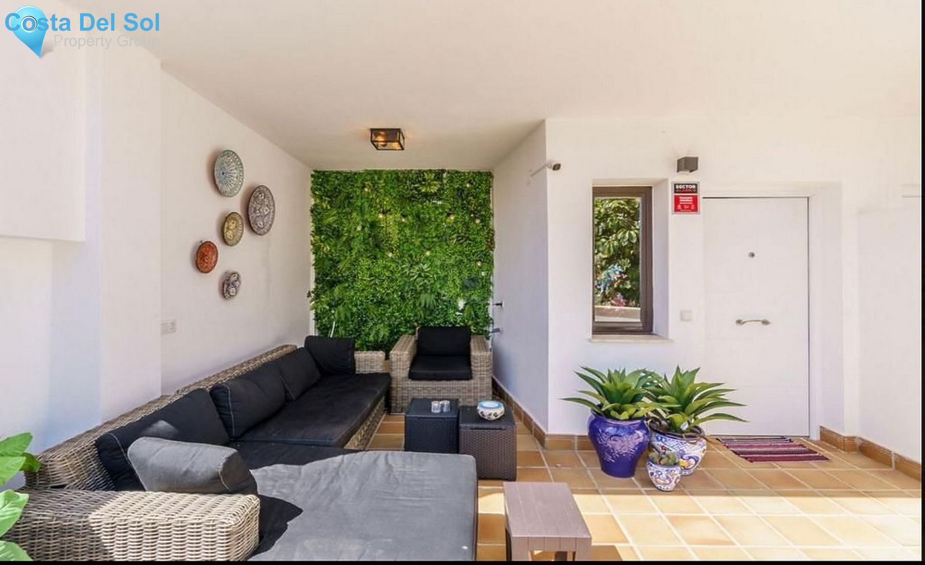 Townhouse in Riviera del Sol-1561556