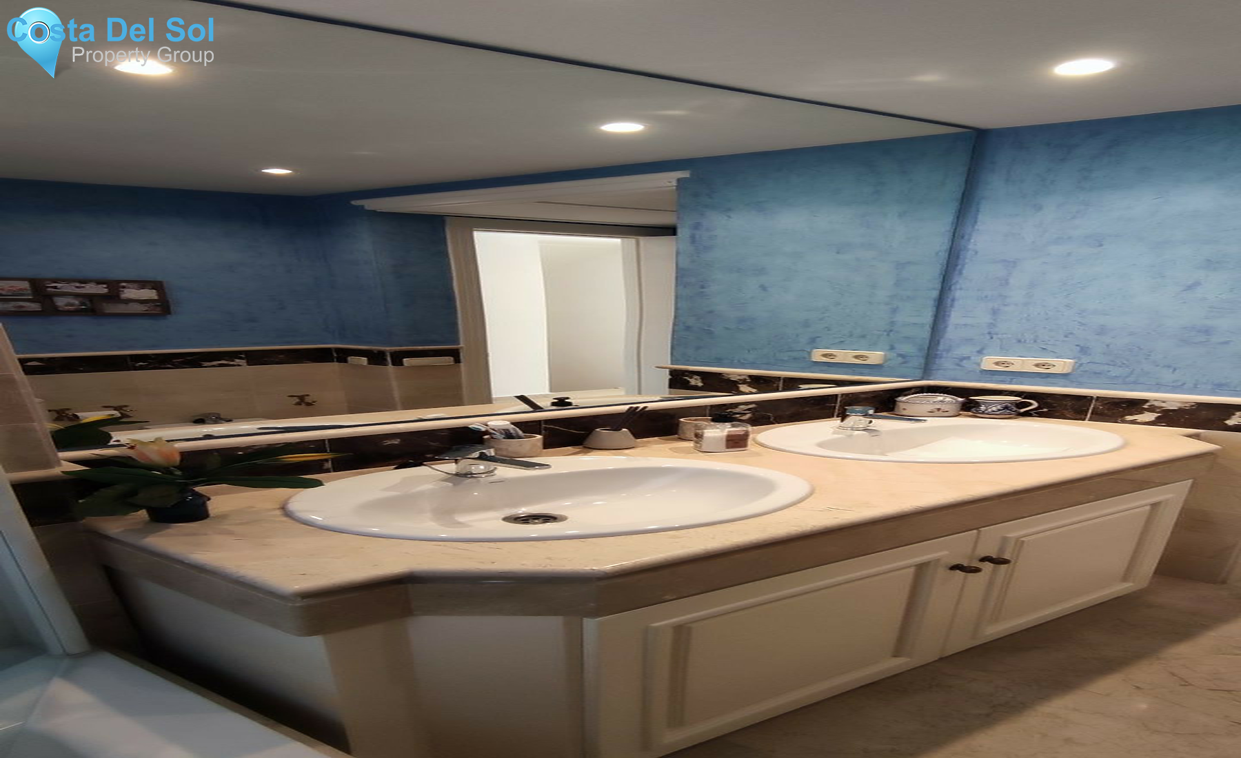 Townhouse in Río Real-1522892