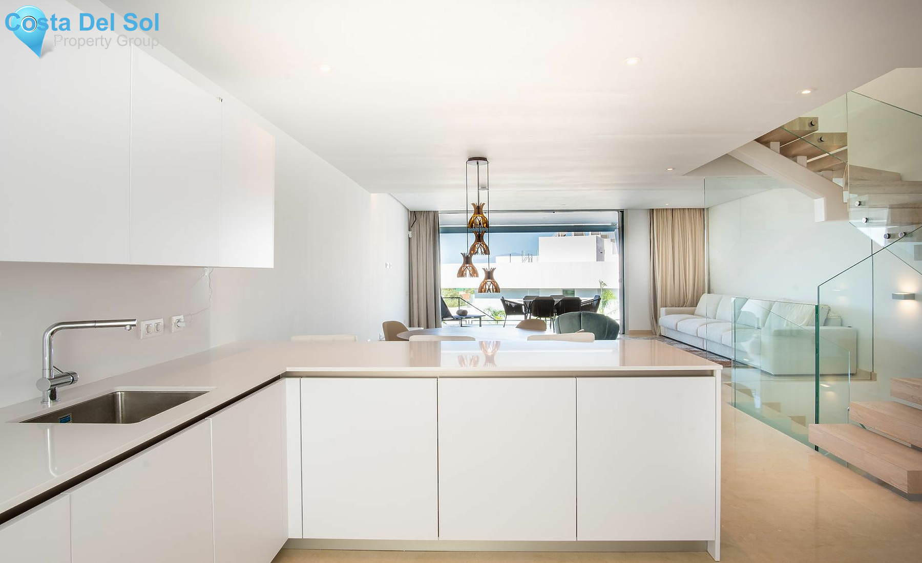 Townhouse in Río Real-1176789