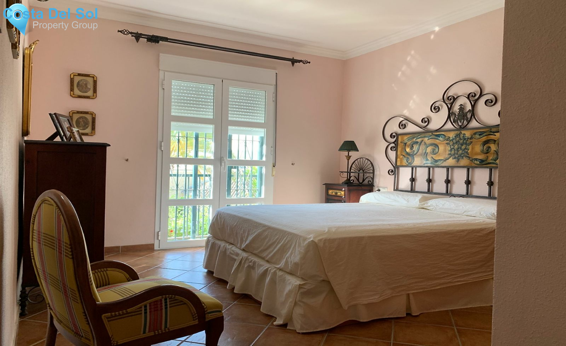 Townhouse in San Pedro de Alcántara-1168466