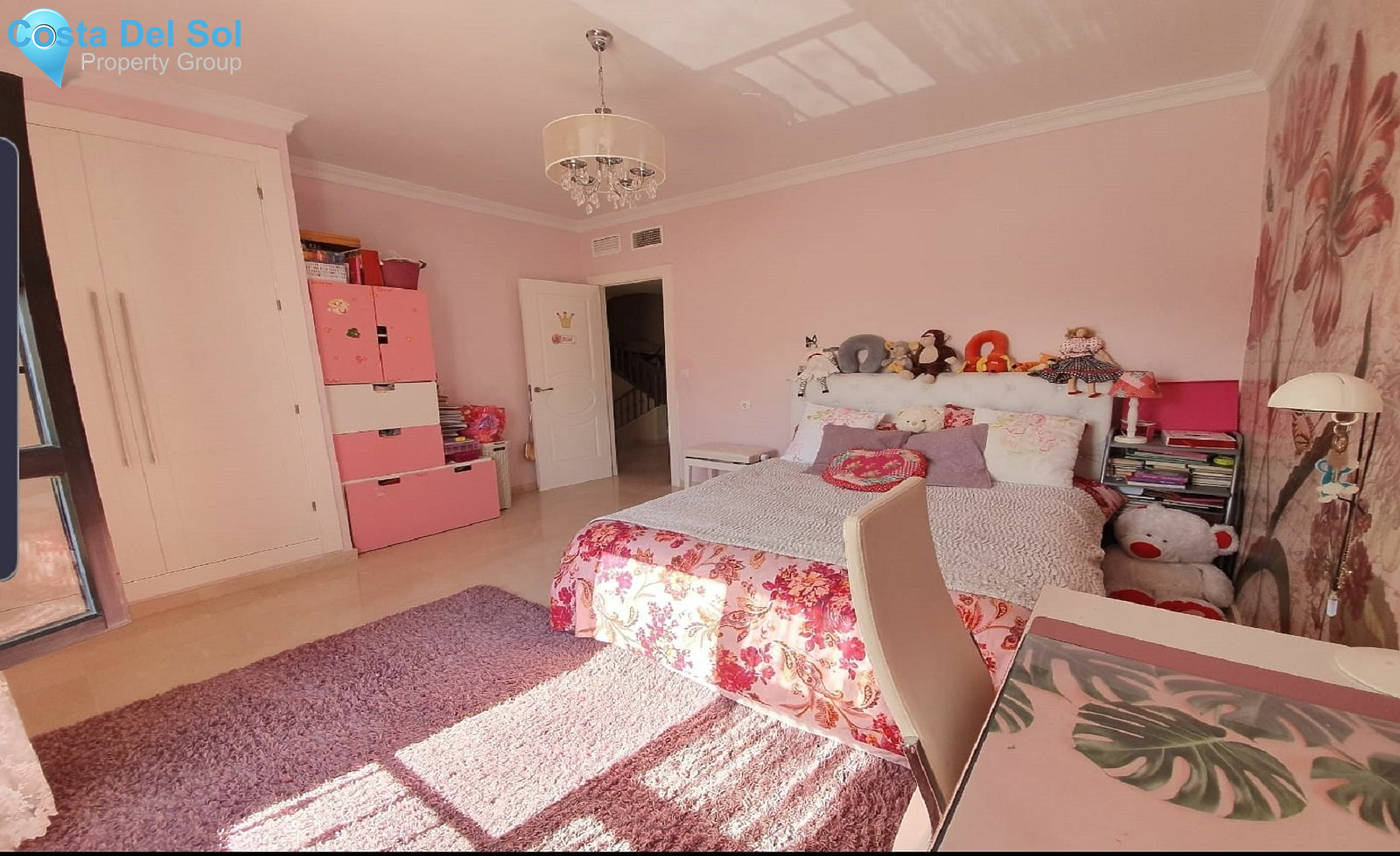 Townhouse in San Pedro de Alcántara-1198641