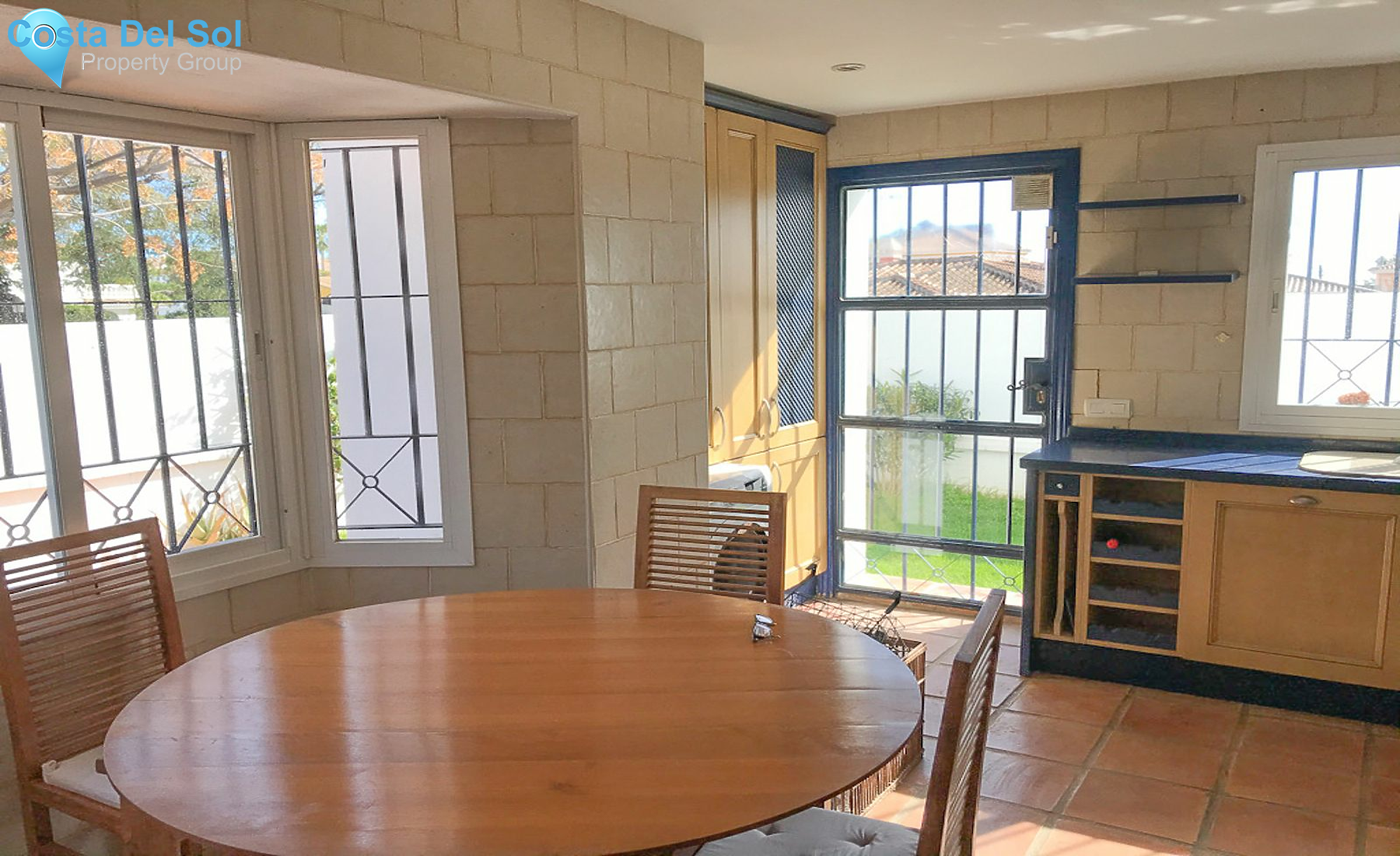 Townhouse in San Pedro de Alcántara-1204208