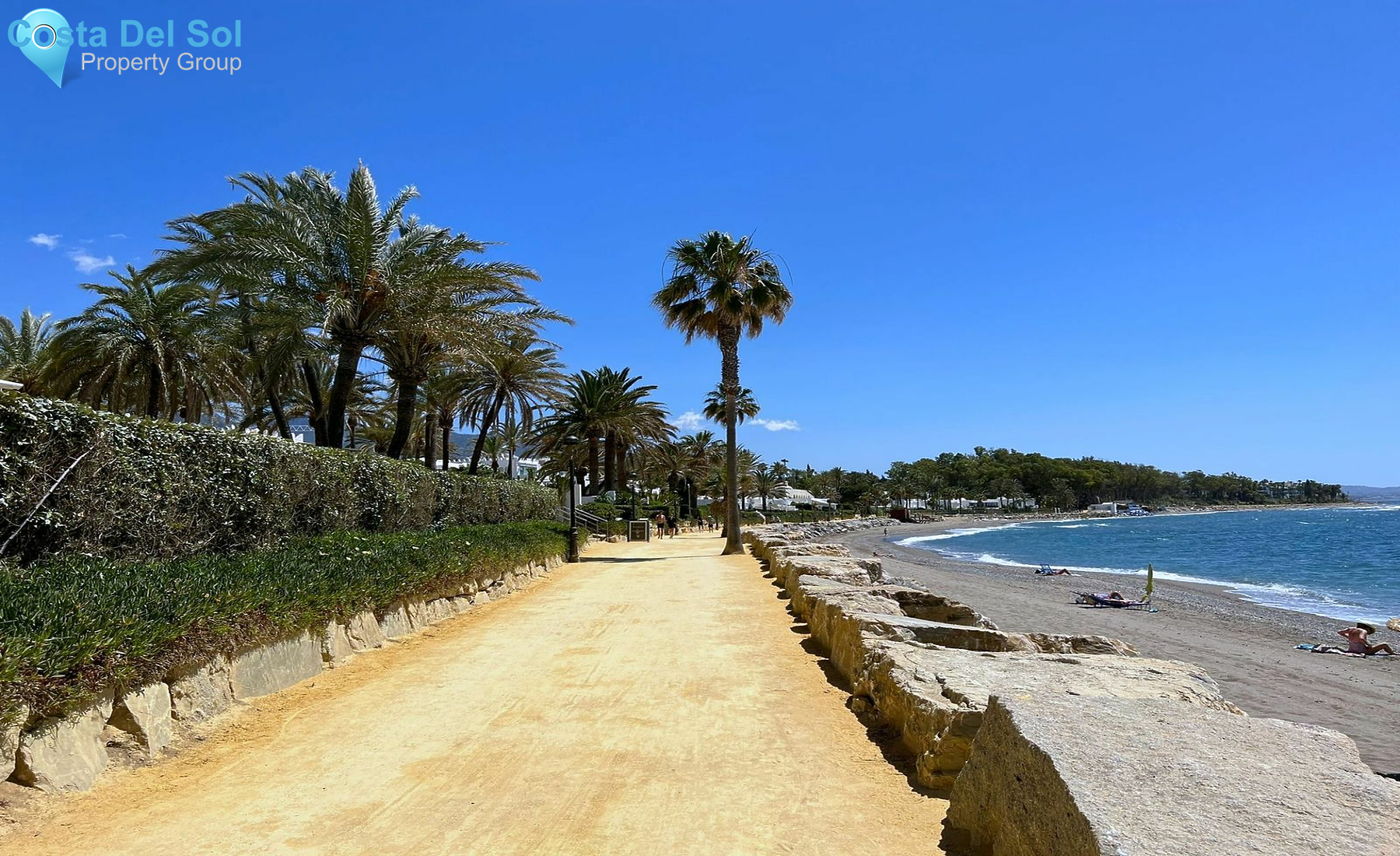 Townhouse in The Golden Mile-1128688