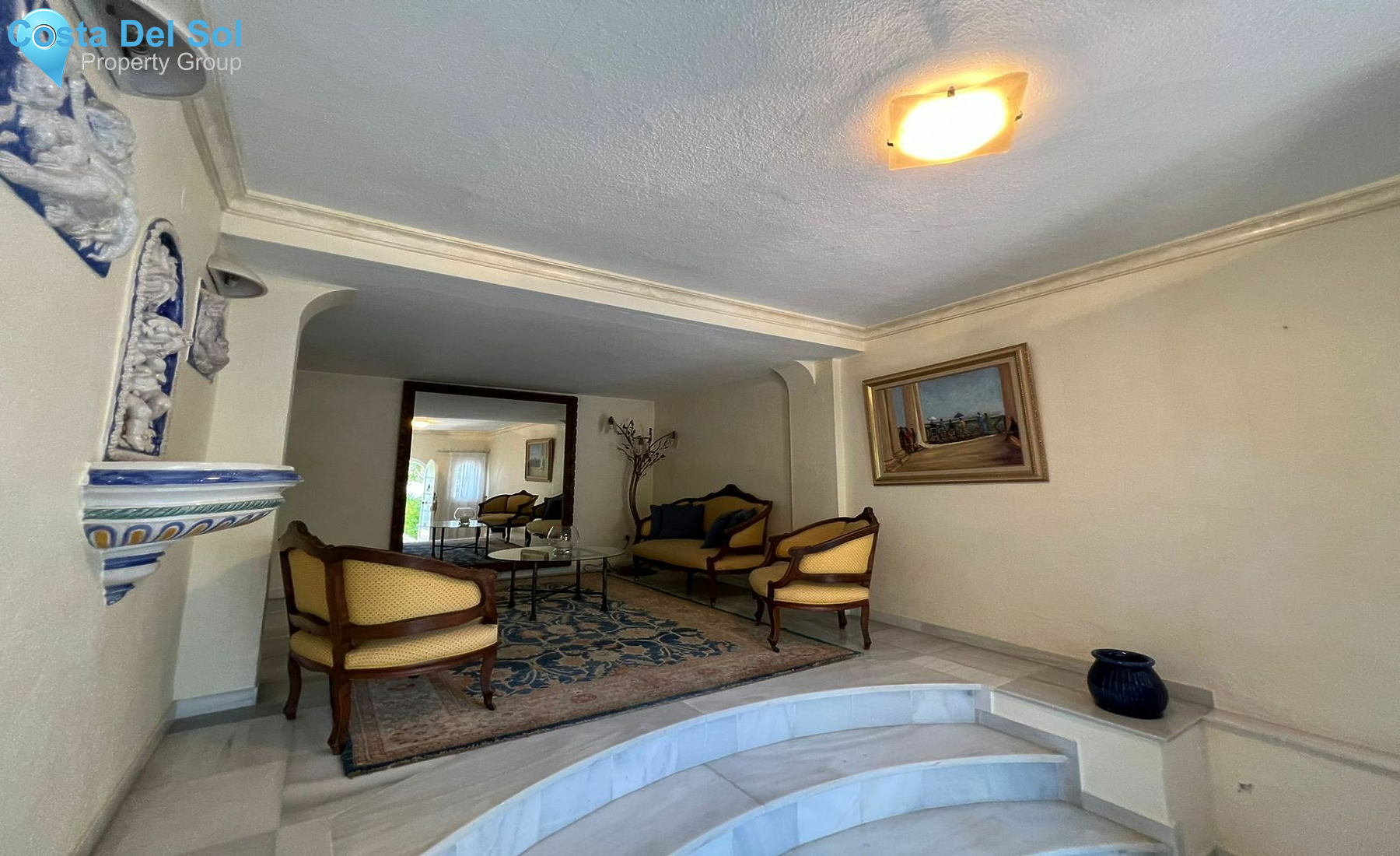 Townhouse in The Golden Mile-1128676