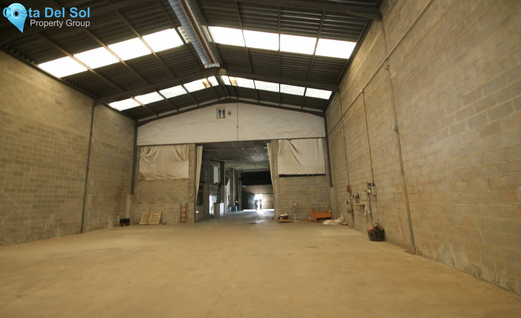 Warehouse in Vélez-Málaga-1229631