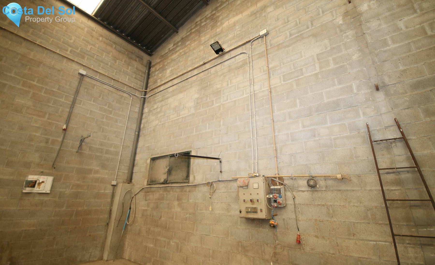 Warehouse in Vélez-Málaga-1229627