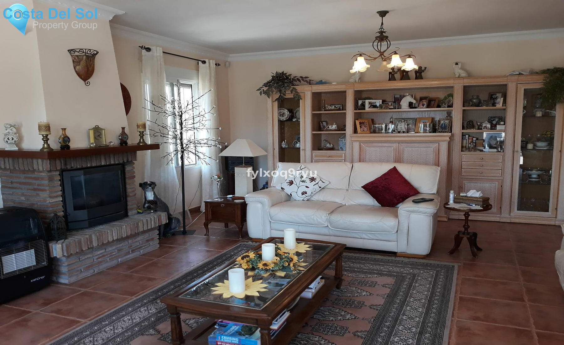 Detached Villa in Alcaucín-1210028