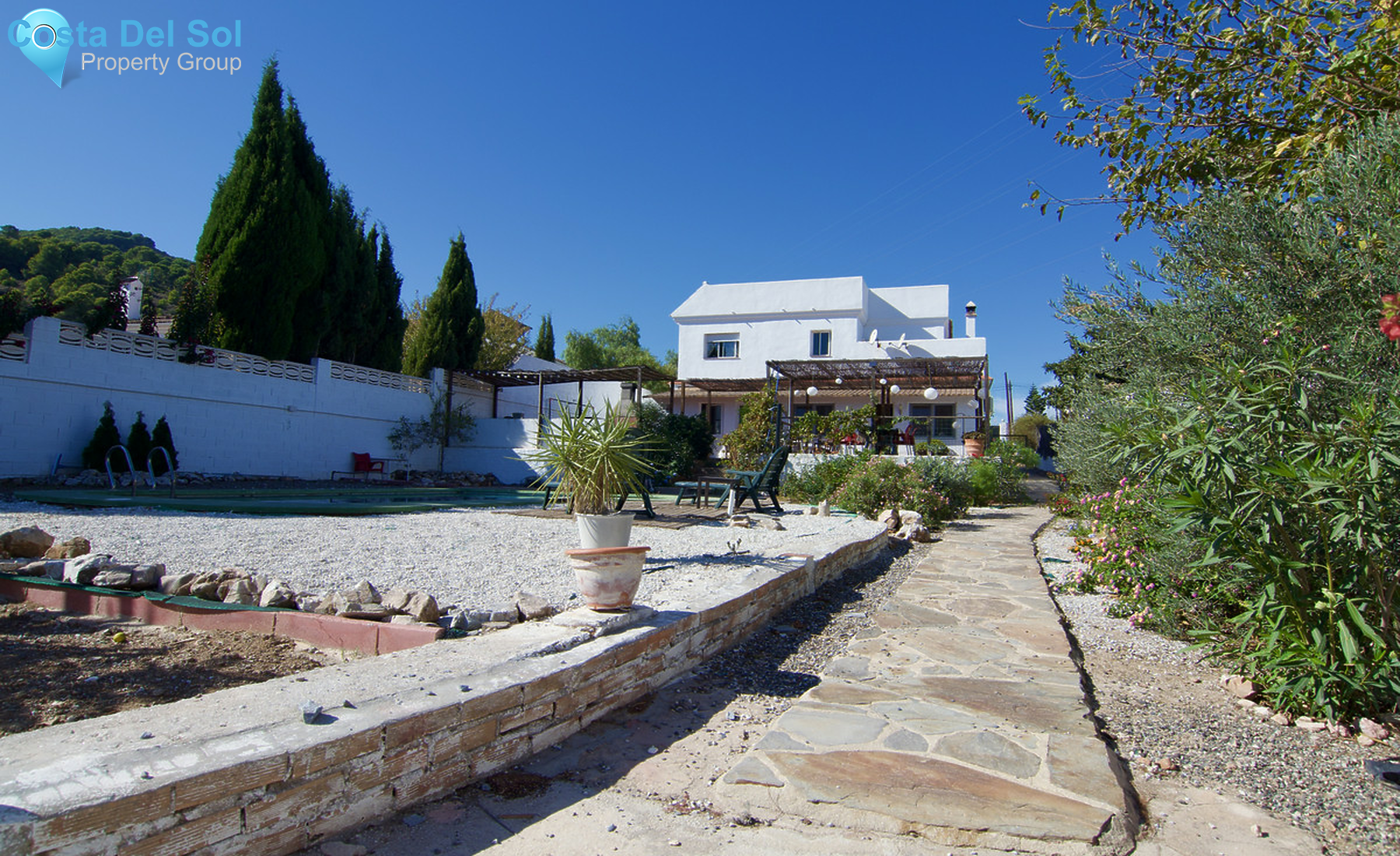 Detached Villa in Alhaurín de la Torre-716323