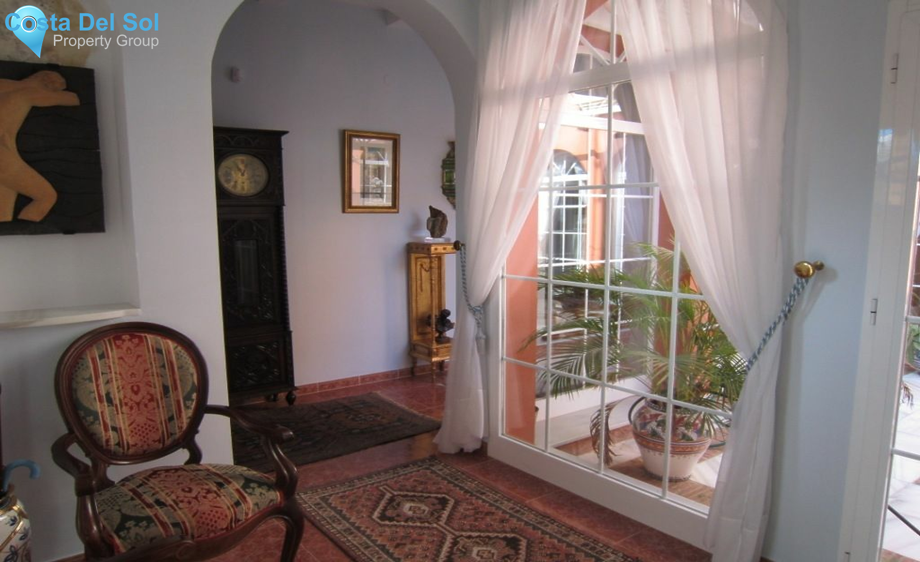 Detached Villa in Alhaurín de la Torre-1136759