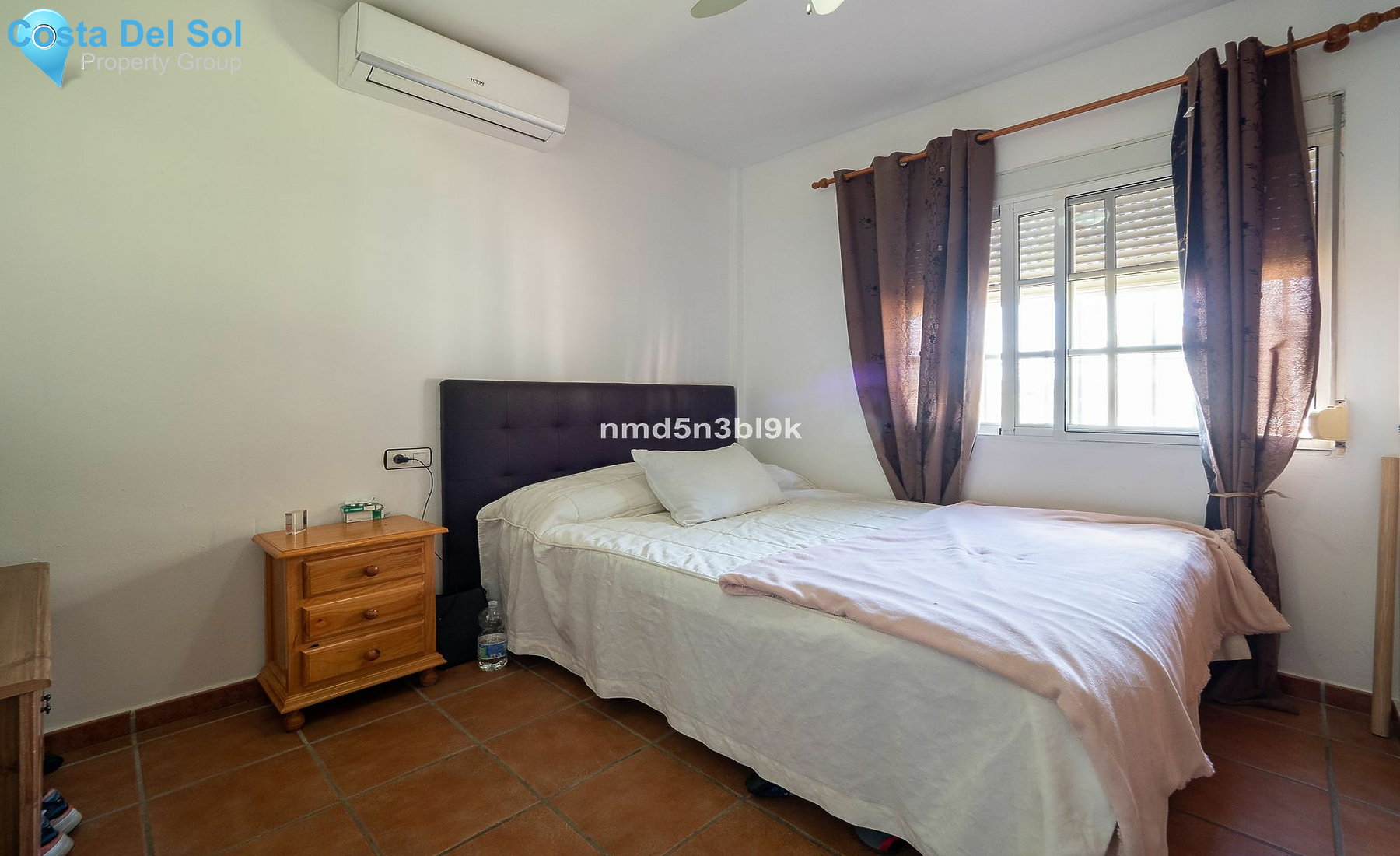 Detached Villa in Alhaurín de la Torre-1147928