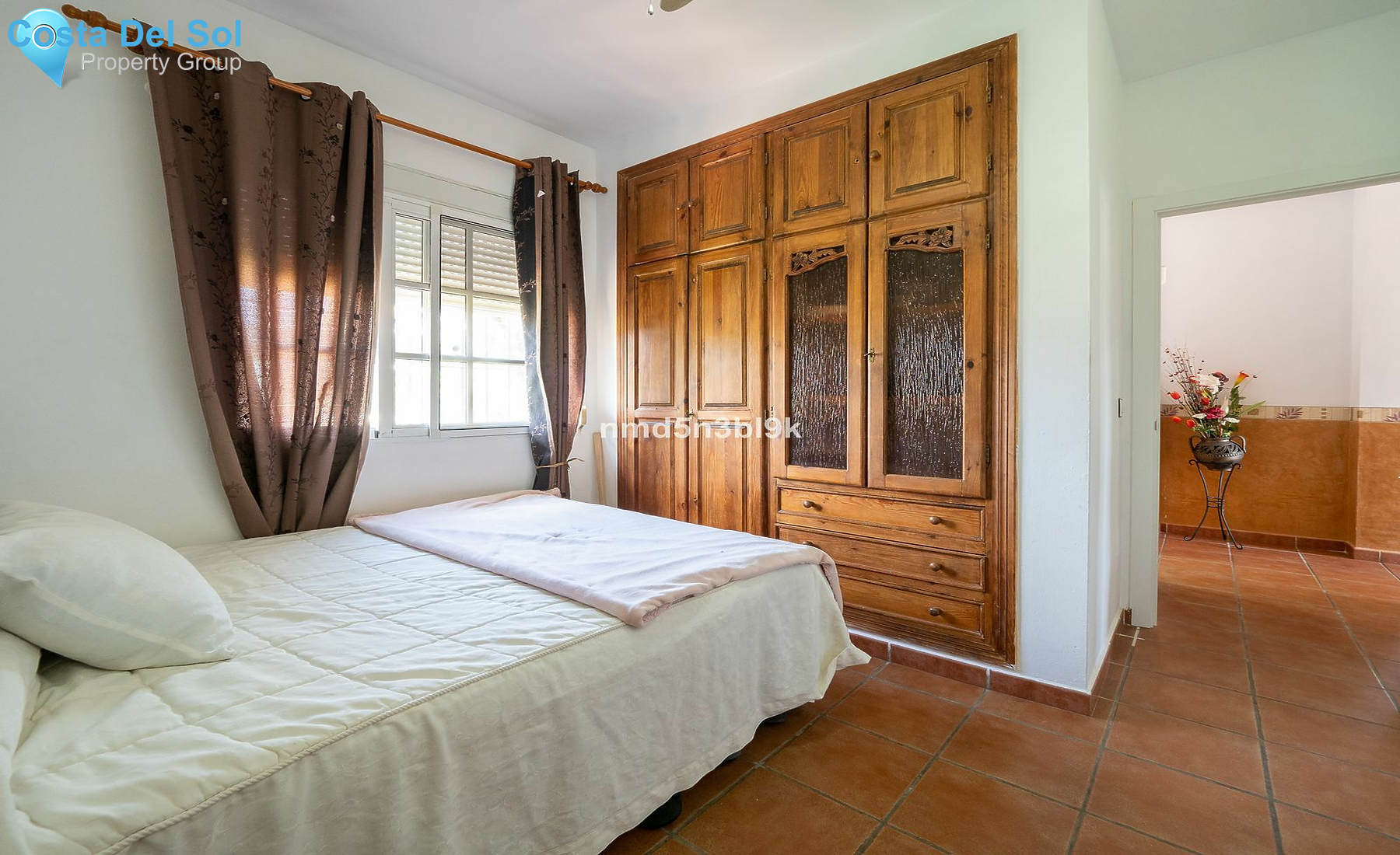 Detached Villa in Alhaurín de la Torre-1147929