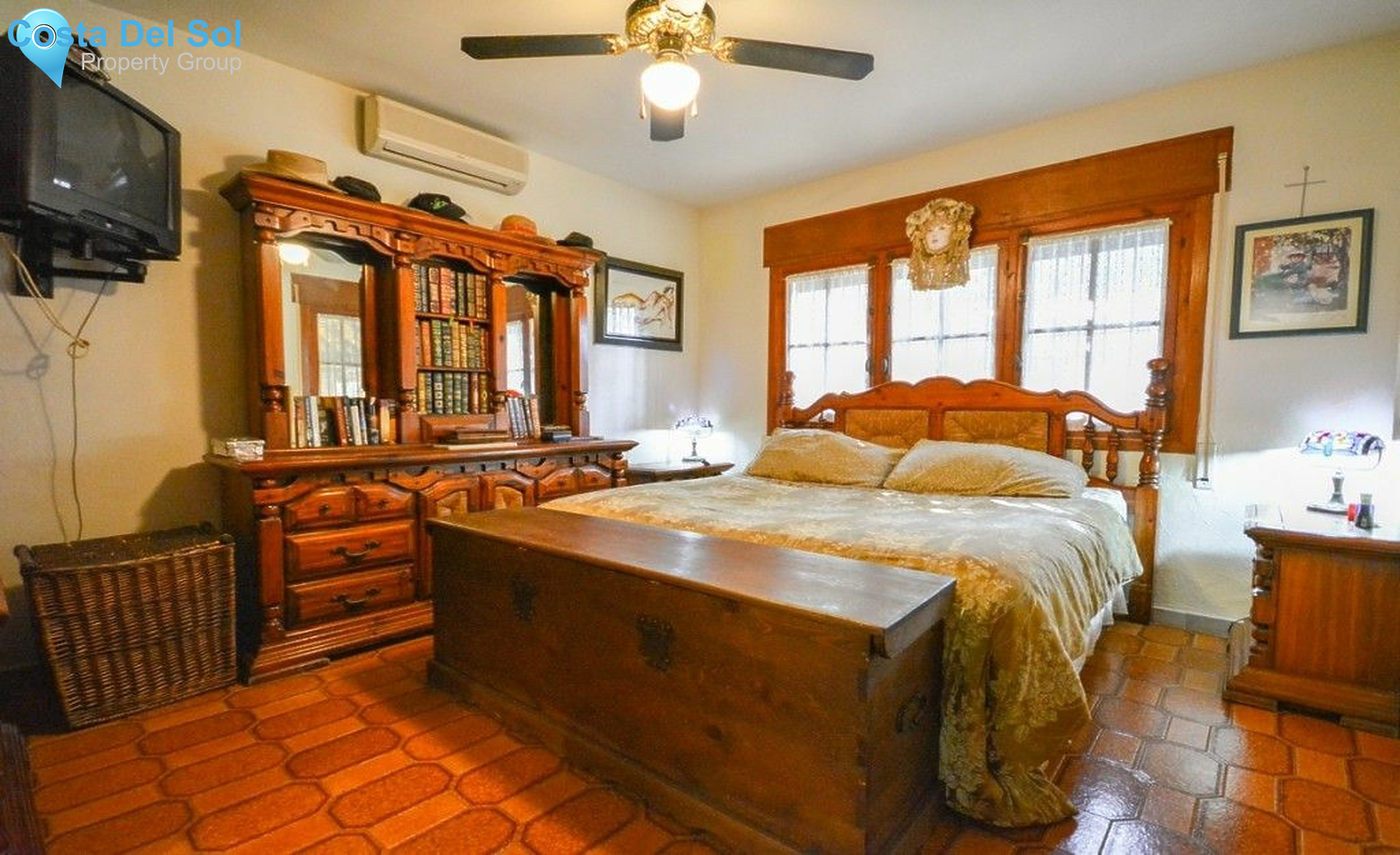 Detached Villa in Alhaurín de la Torre-1150585