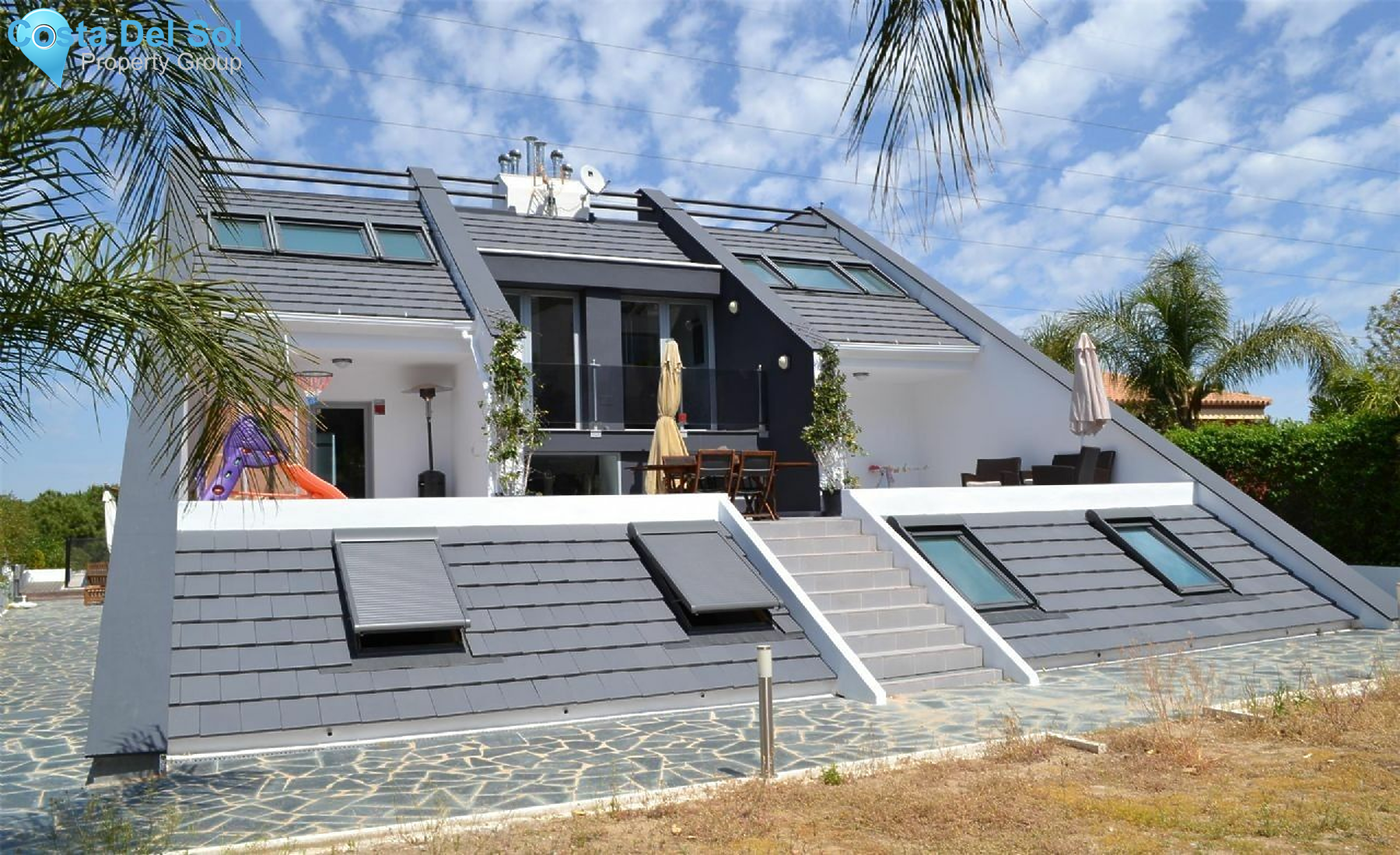 Detached Villa in Alhaurín de la Torre-1203769