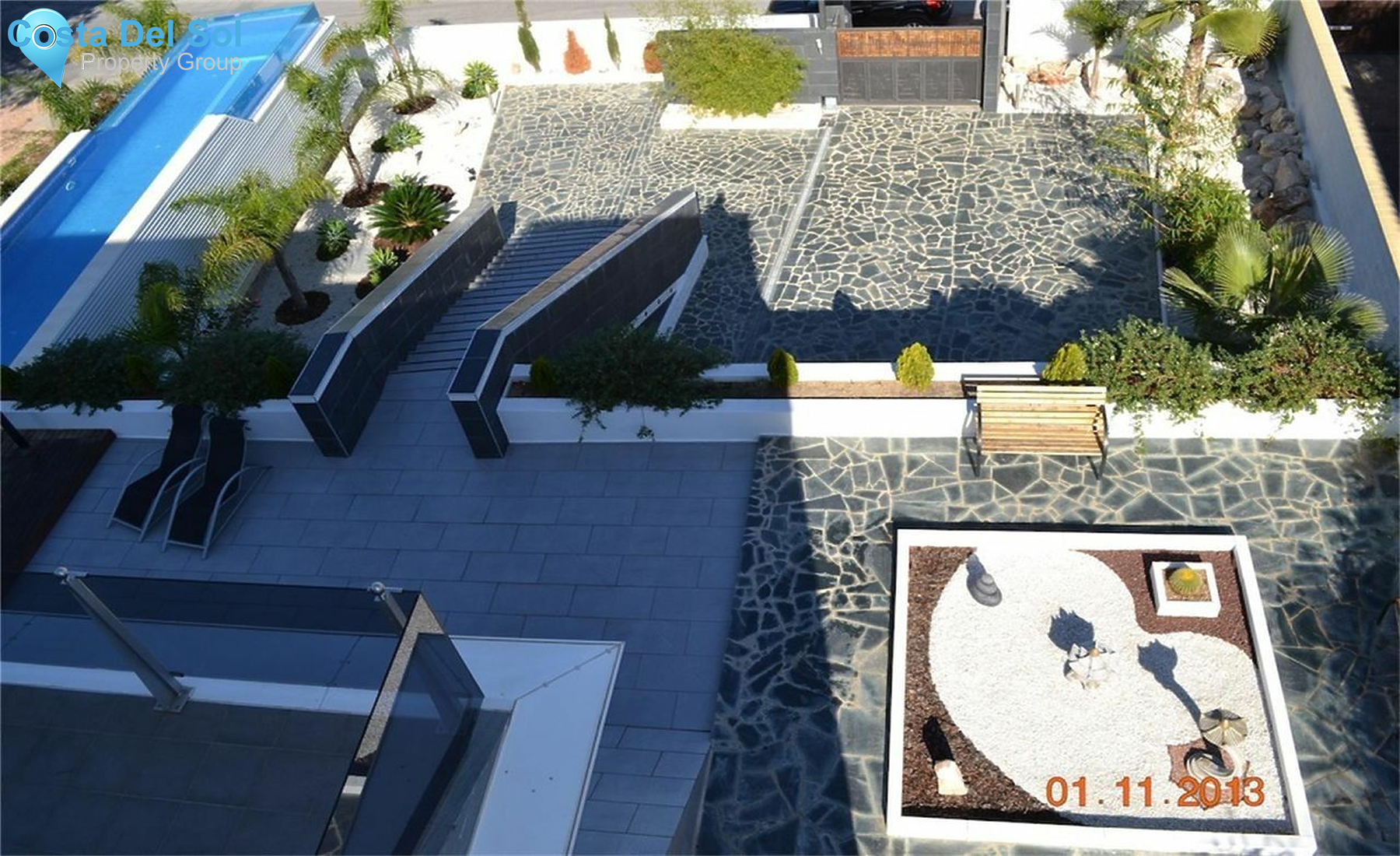 Detached Villa in Alhaurín de la Torre-1203772