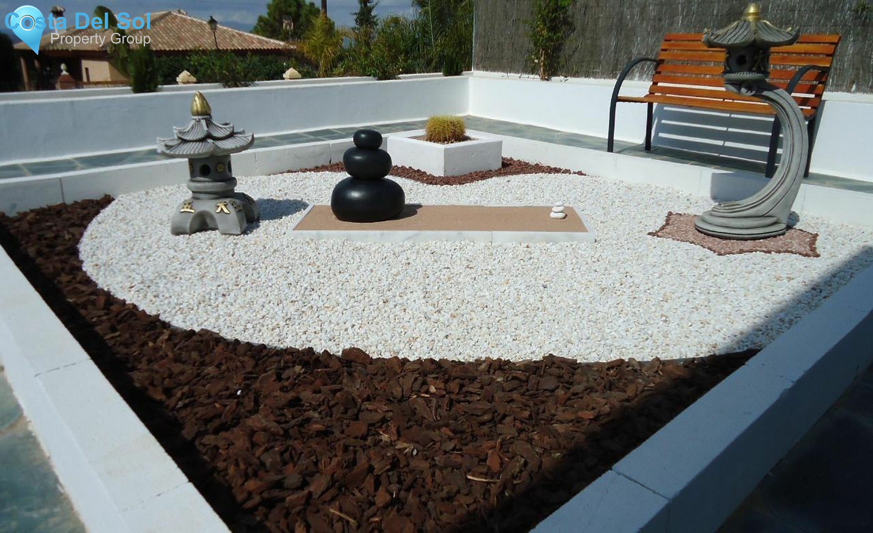 Detached Villa in Alhaurín de la Torre-1203758