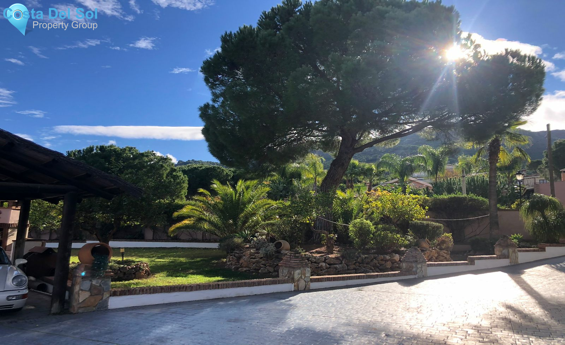 Detached Villa in Alhaurín de la Torre-1216629