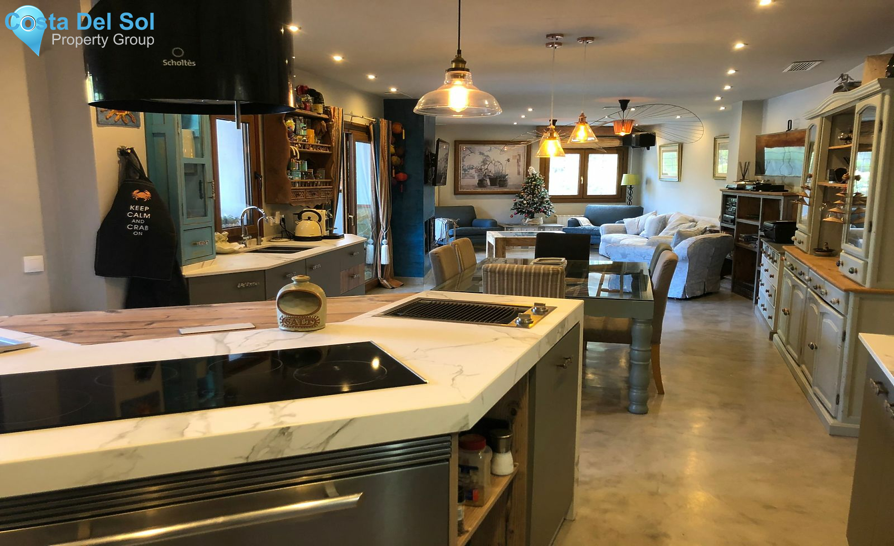 Detached Villa in Alhaurín de la Torre-1216621