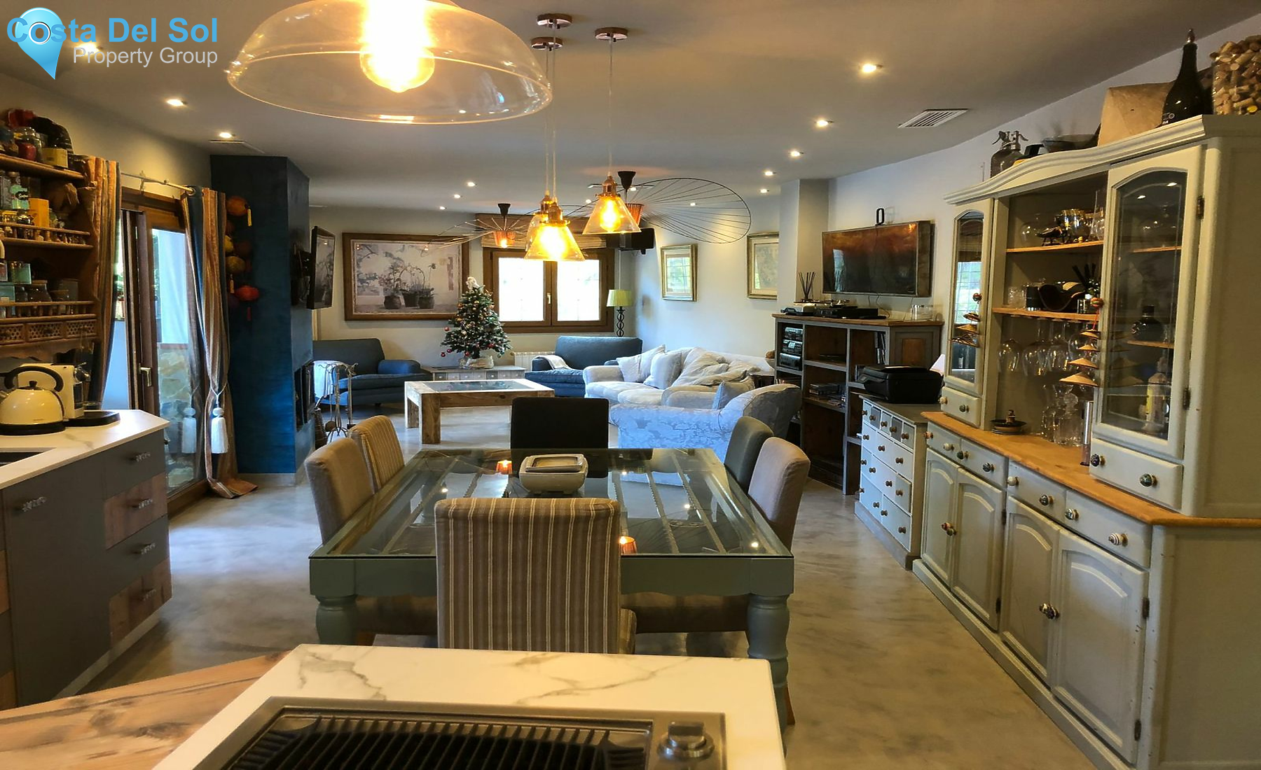 Detached Villa in Alhaurín de la Torre-1216626