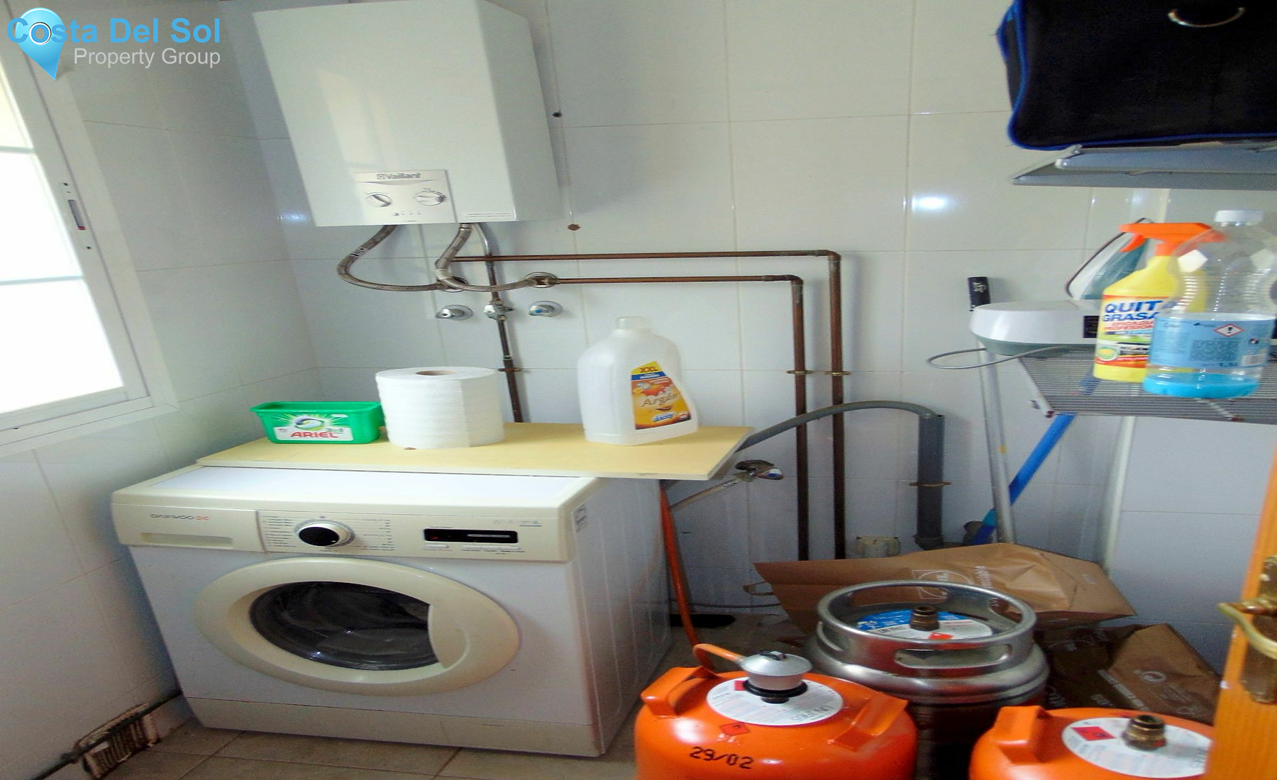 Detached Villa in Alhaurín de la Torre-1218322