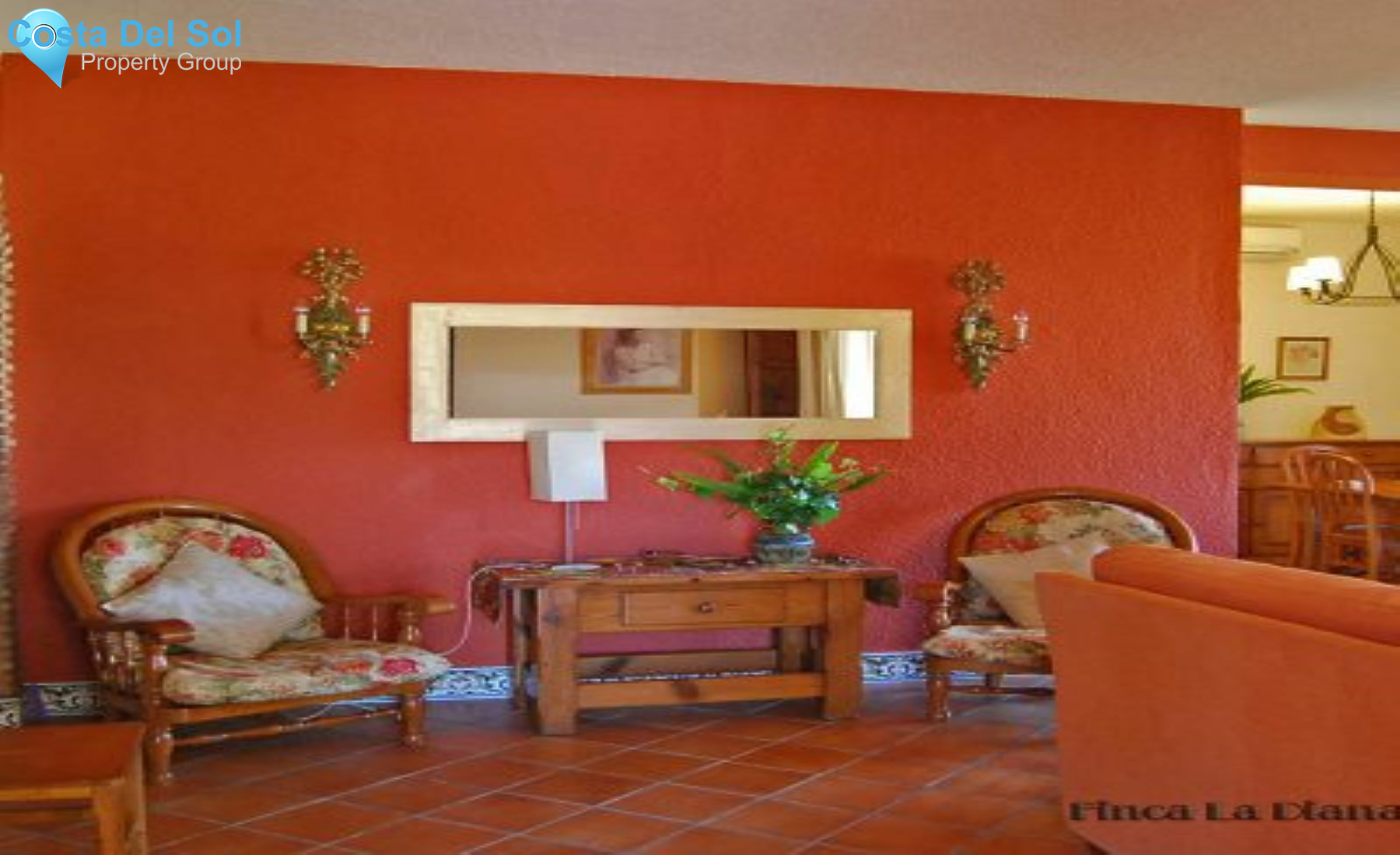 Detached Villa in Alhaurín de la Torre-1220858